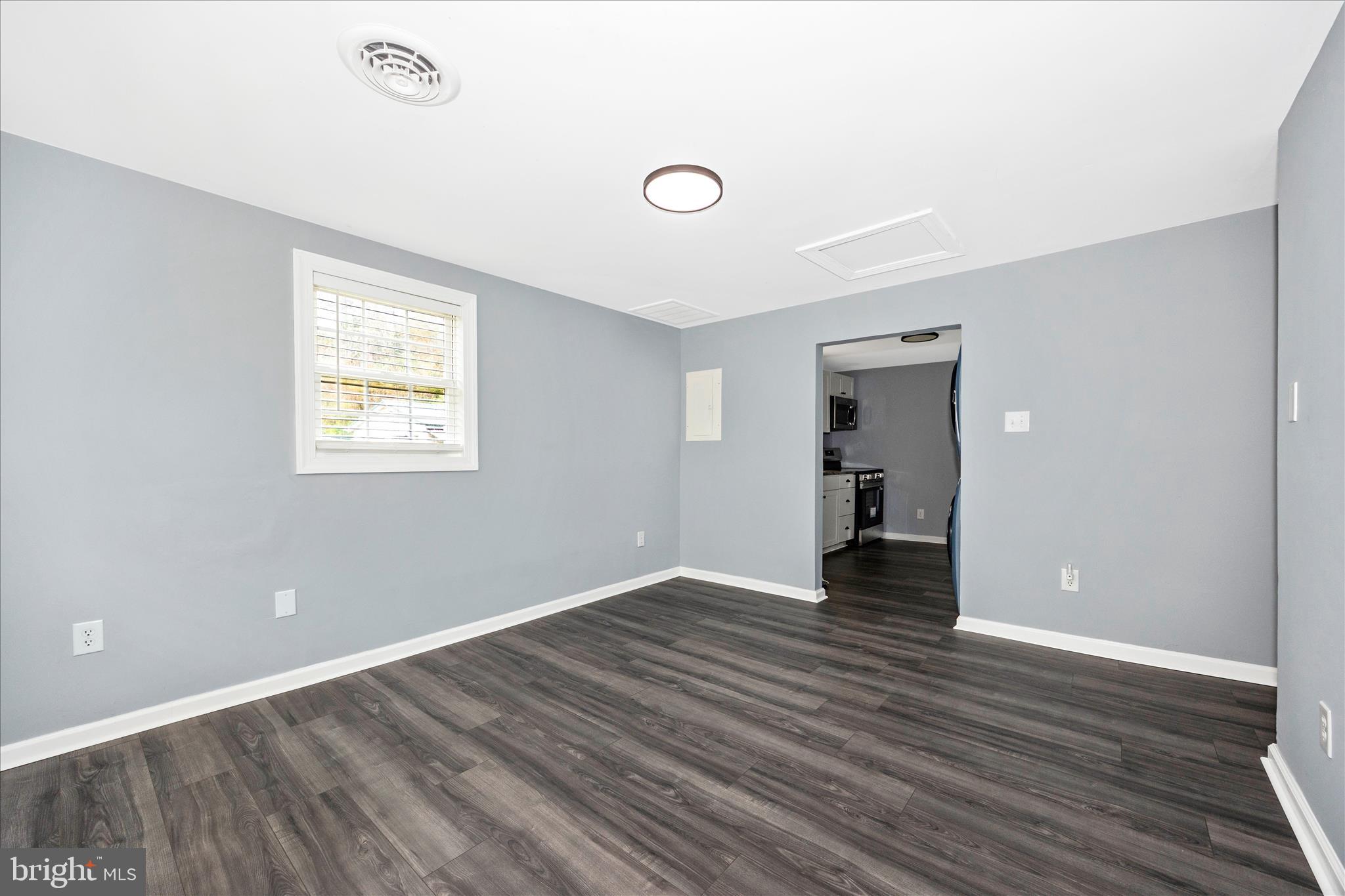 WILLIAMSPORT - Residential