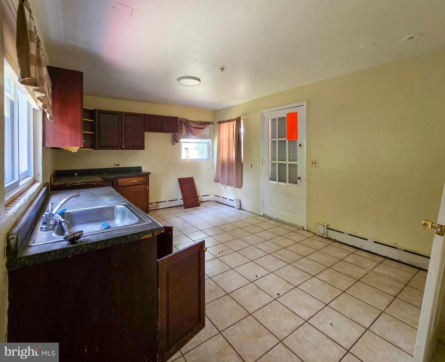 HENDLEYS - Residential