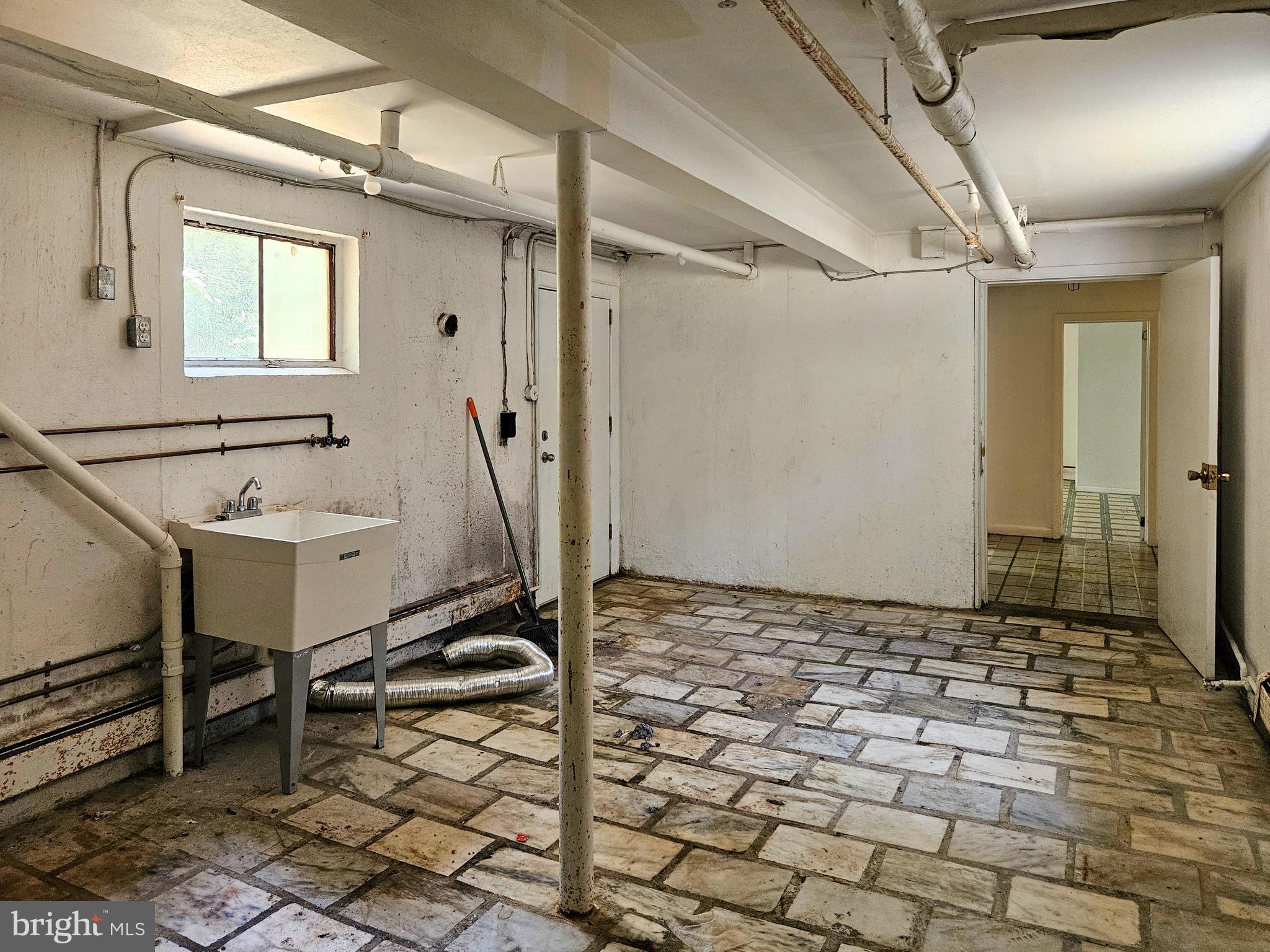 HENDLEYS - Residential