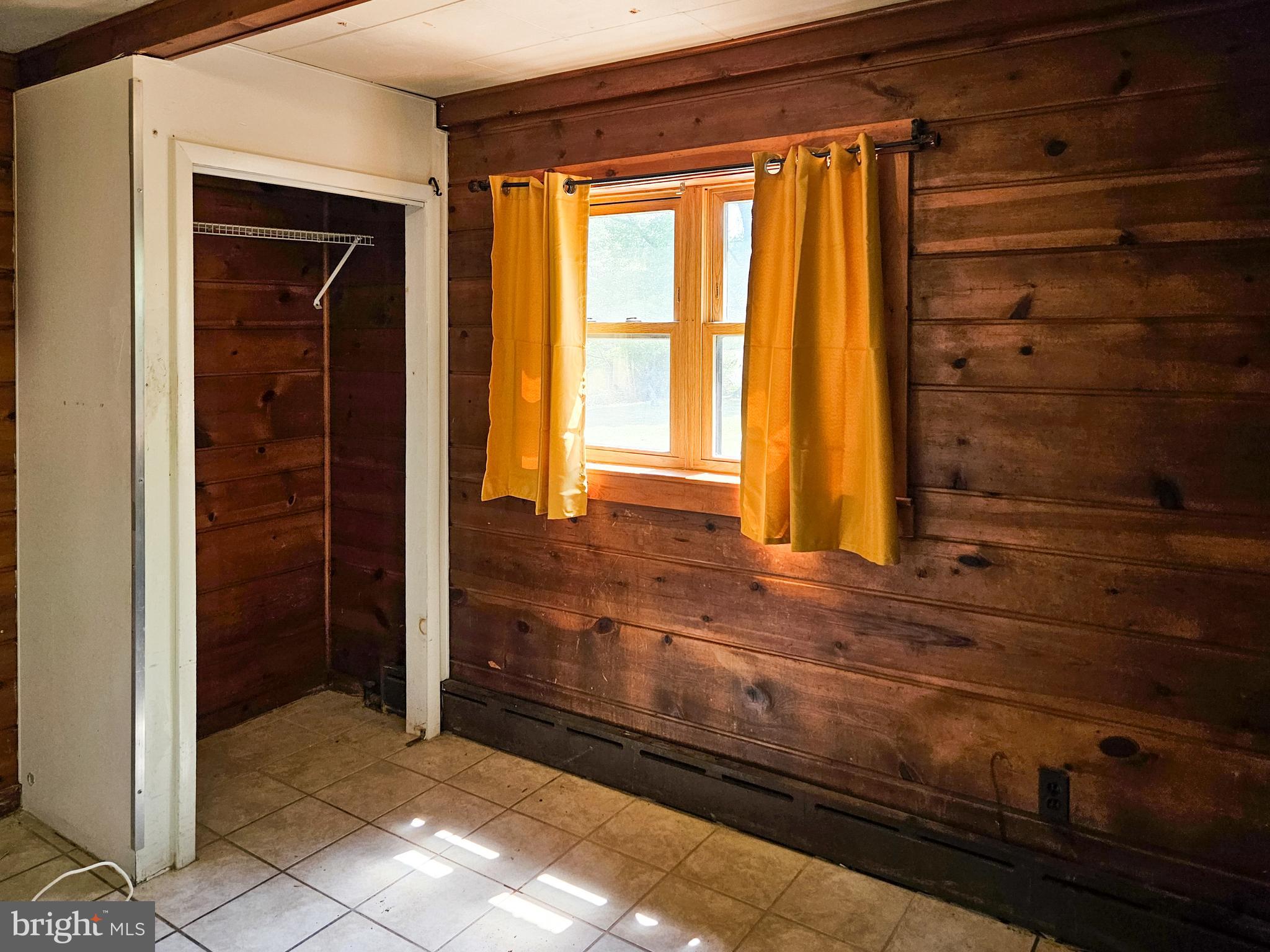 HENDLEYS - Residential