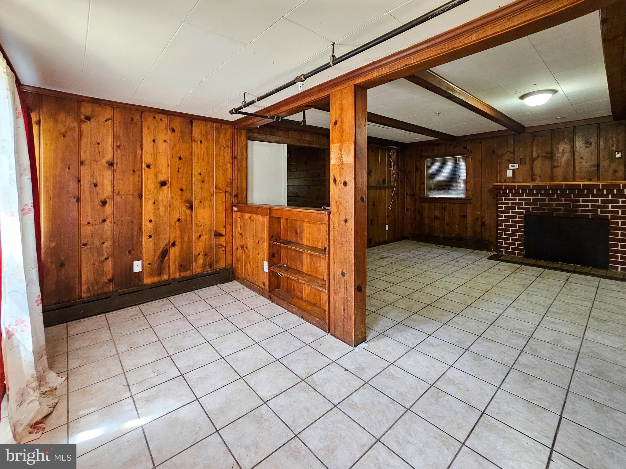 HENDLEYS - Residential