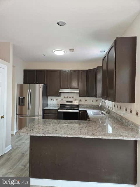 Townhouse For Sale - 3711 Berleigh Hill Court<br/> BURTONSVILLE, MD 20866