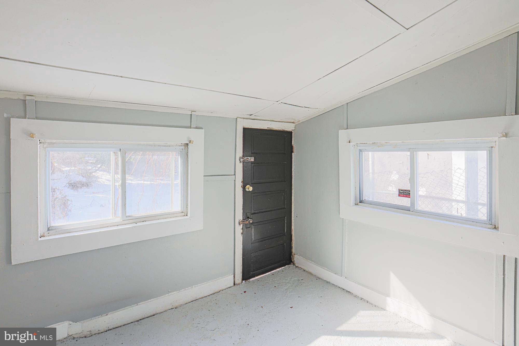 SHIPLEY HILL - Residential