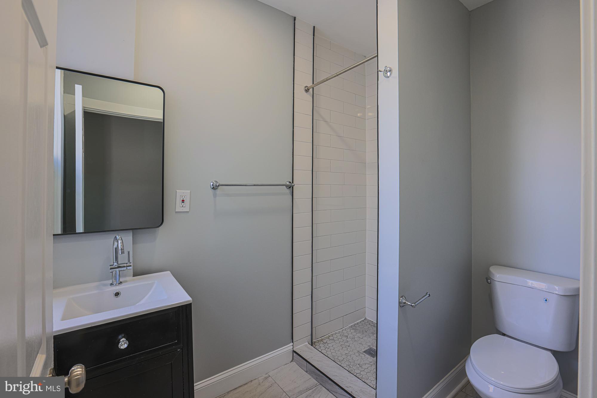 SHIPLEY HILL - Residential