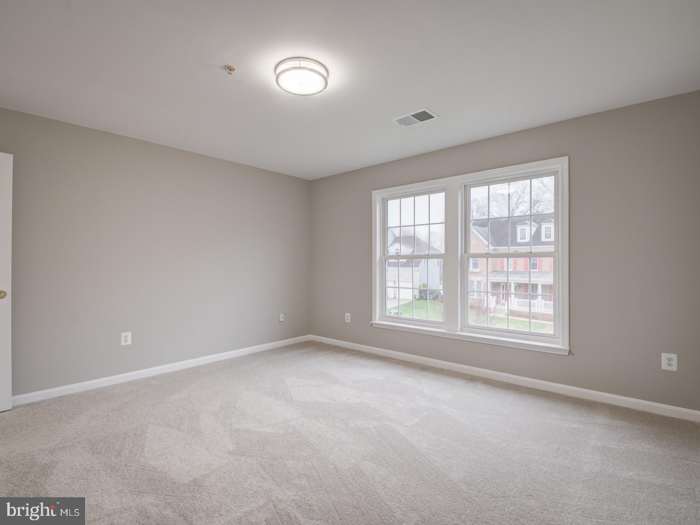 GLENN ESTATES - Residential