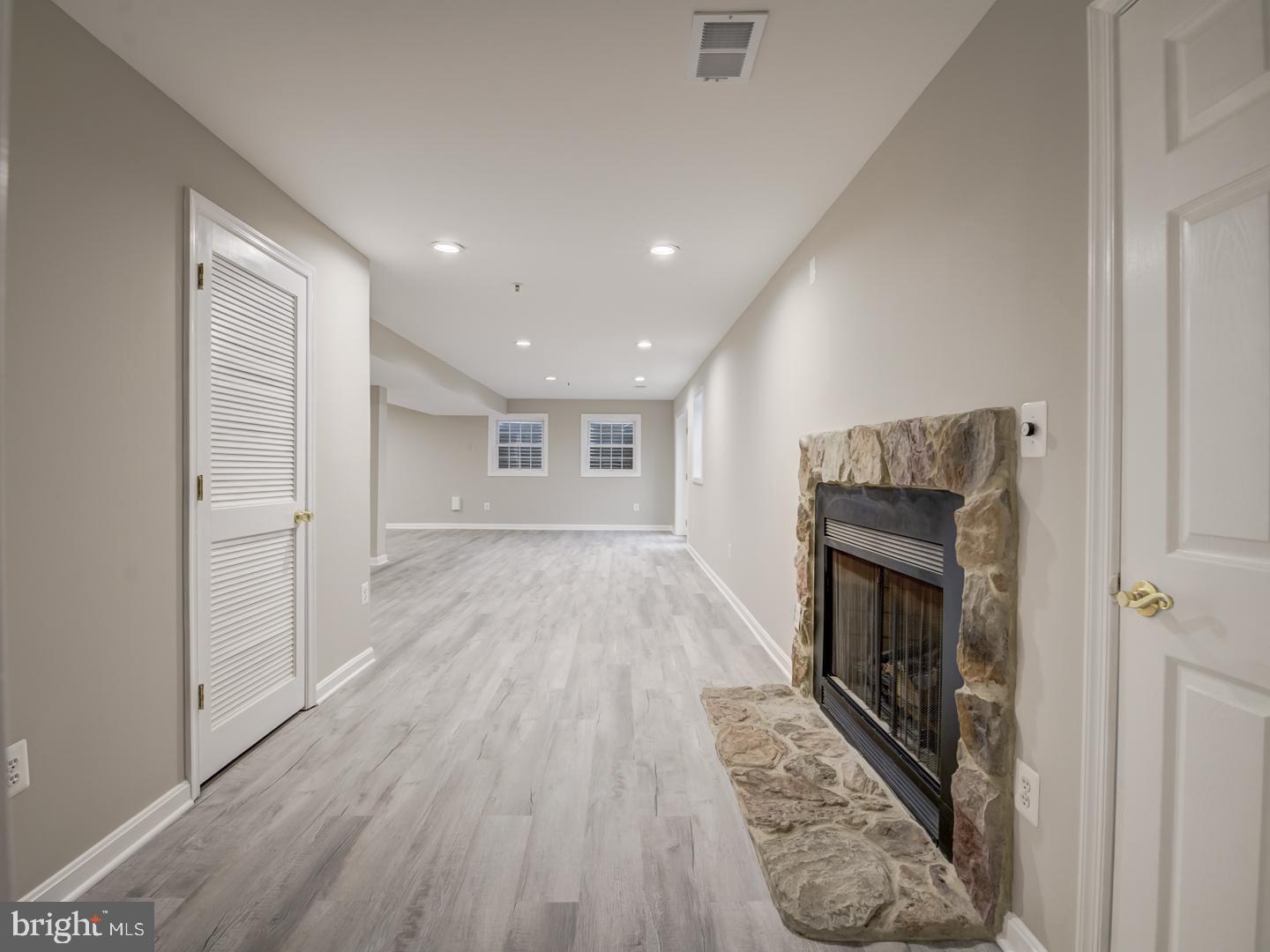 GLENN ESTATES - Residential