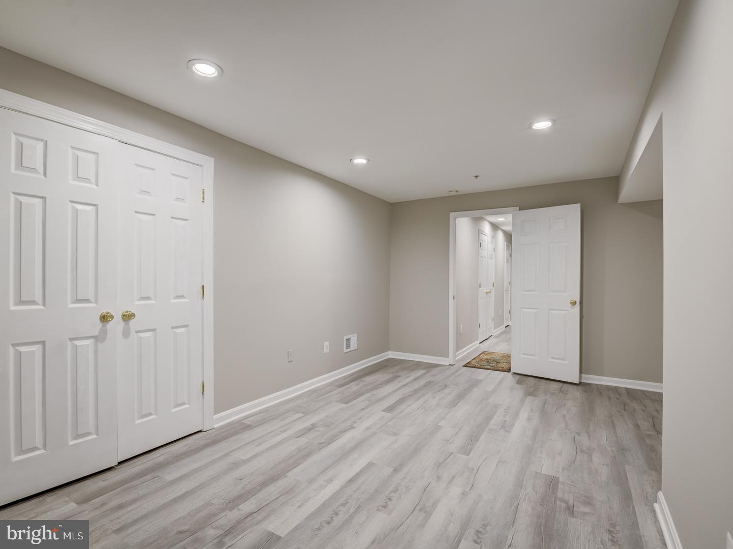 GLENN ESTATES - Residential