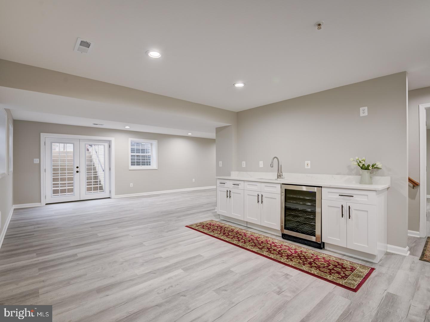 GLENN ESTATES - Residential