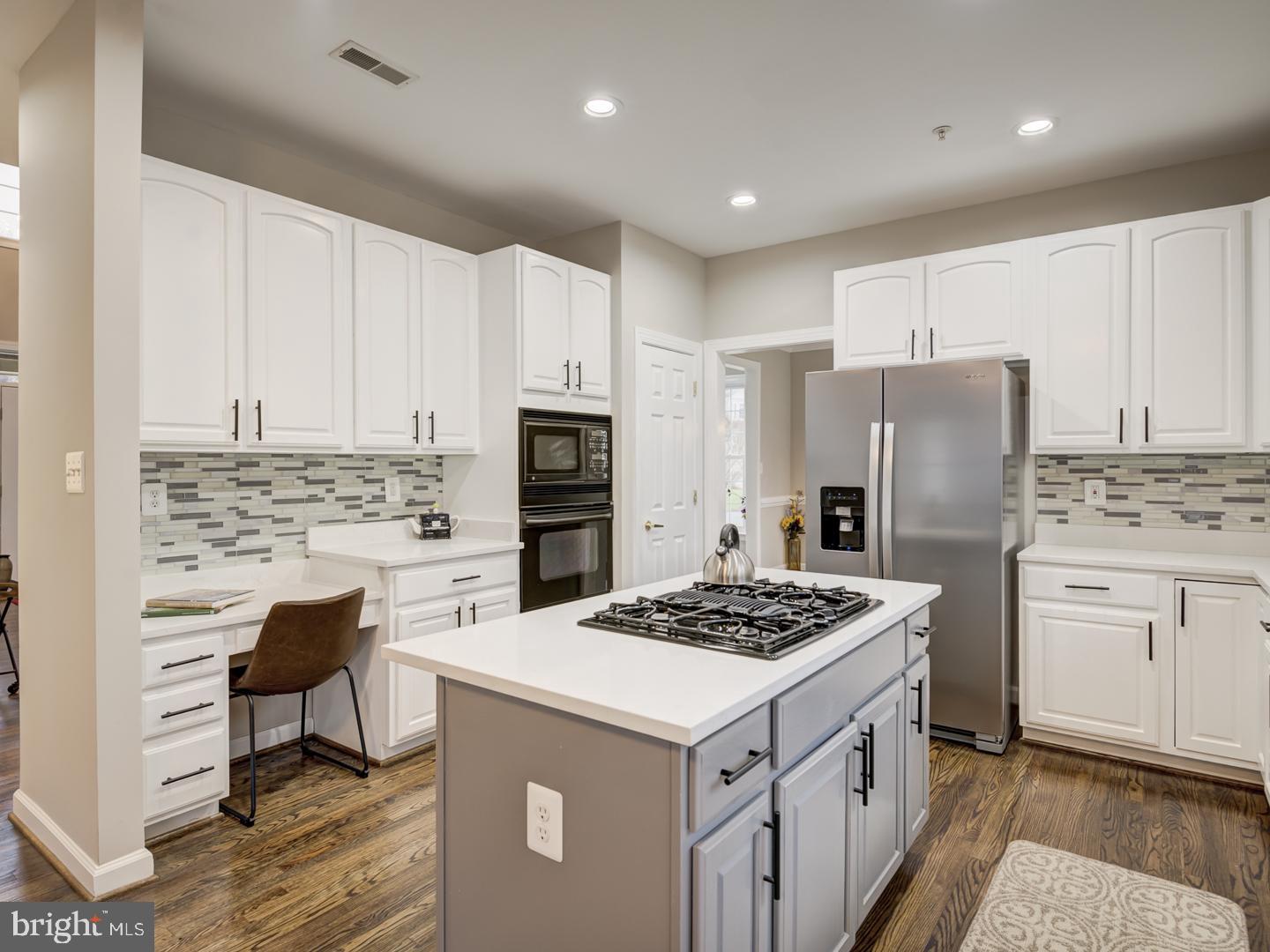 GLENN ESTATES - Residential