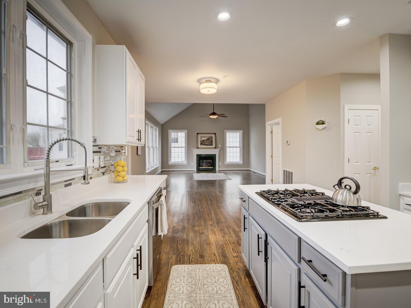 GLENN ESTATES - Residential