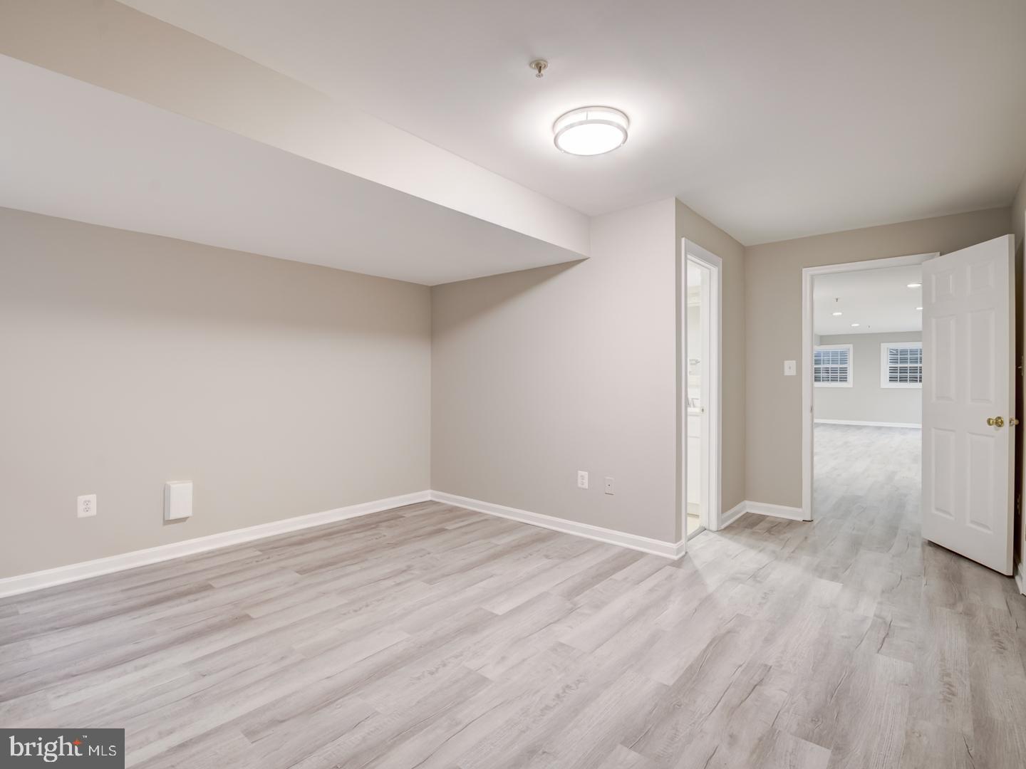 GLENN ESTATES - Residential