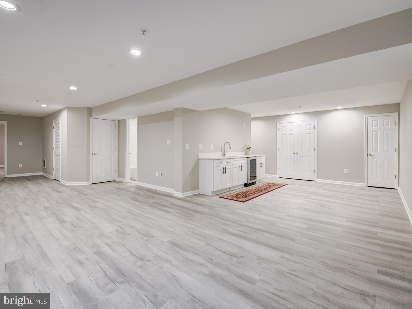 GLENN ESTATES - Residential