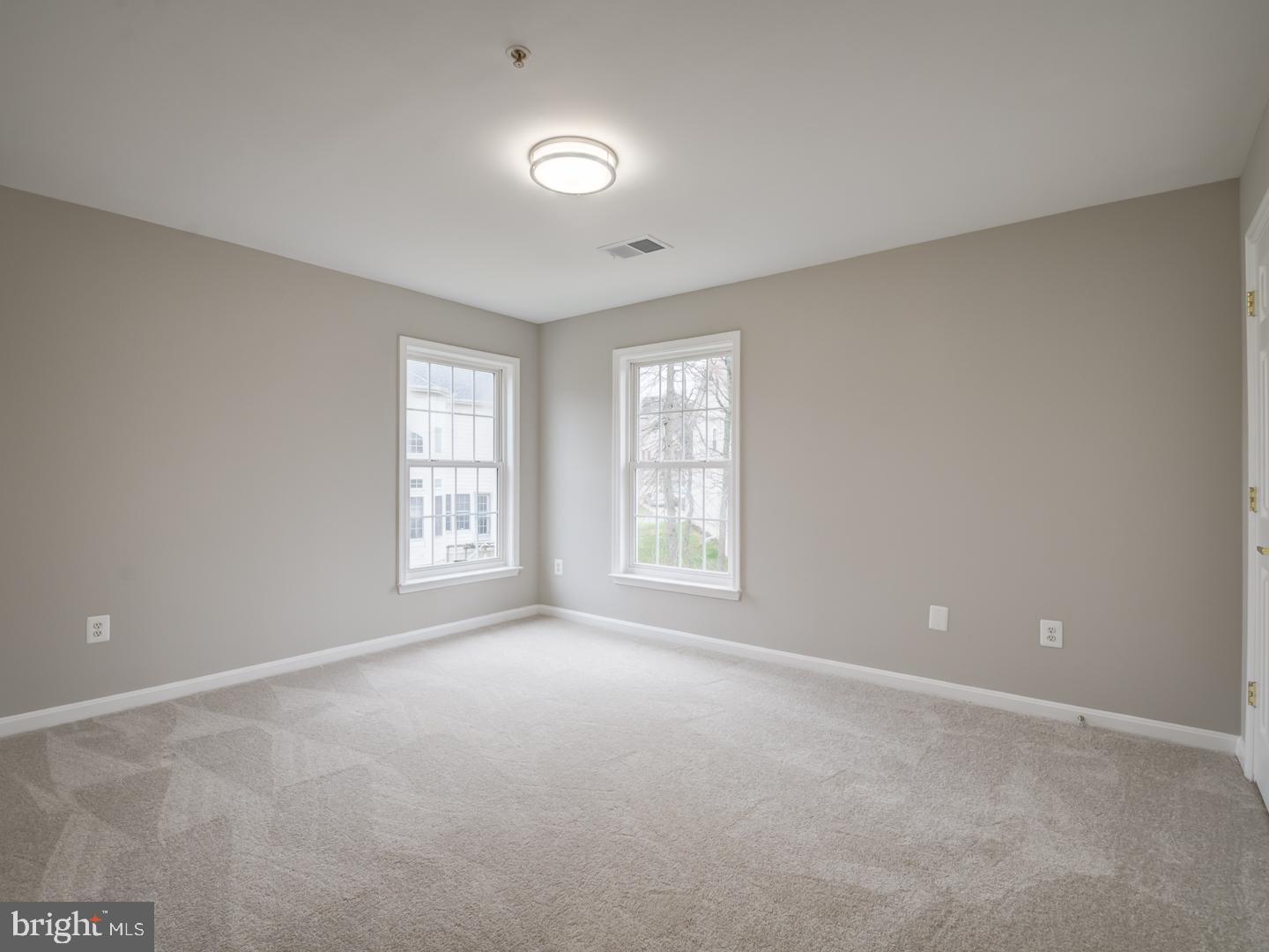 GLENN ESTATES - Residential