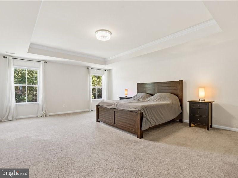 MAY'S QUARTER - Residential