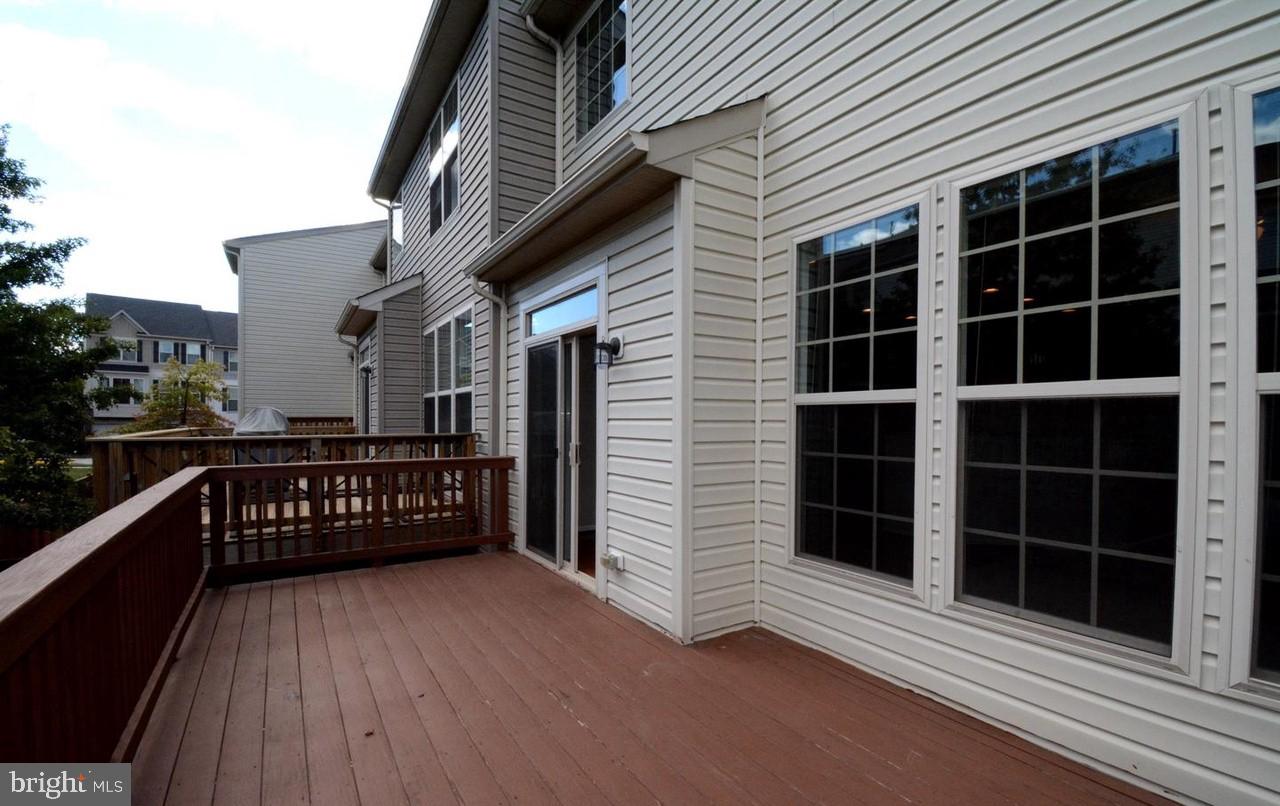 ALEXANDERS CHASE - Residential Lease