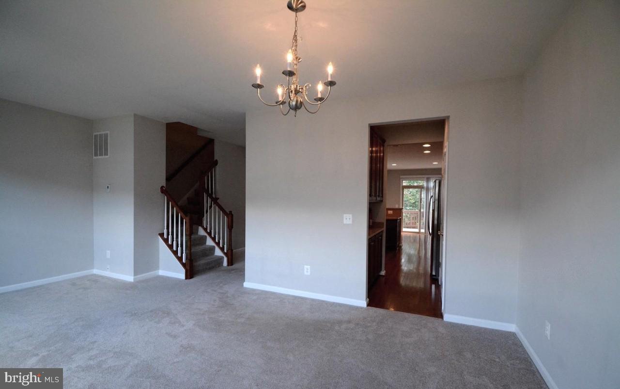 ALEXANDERS CHASE - Residential Lease