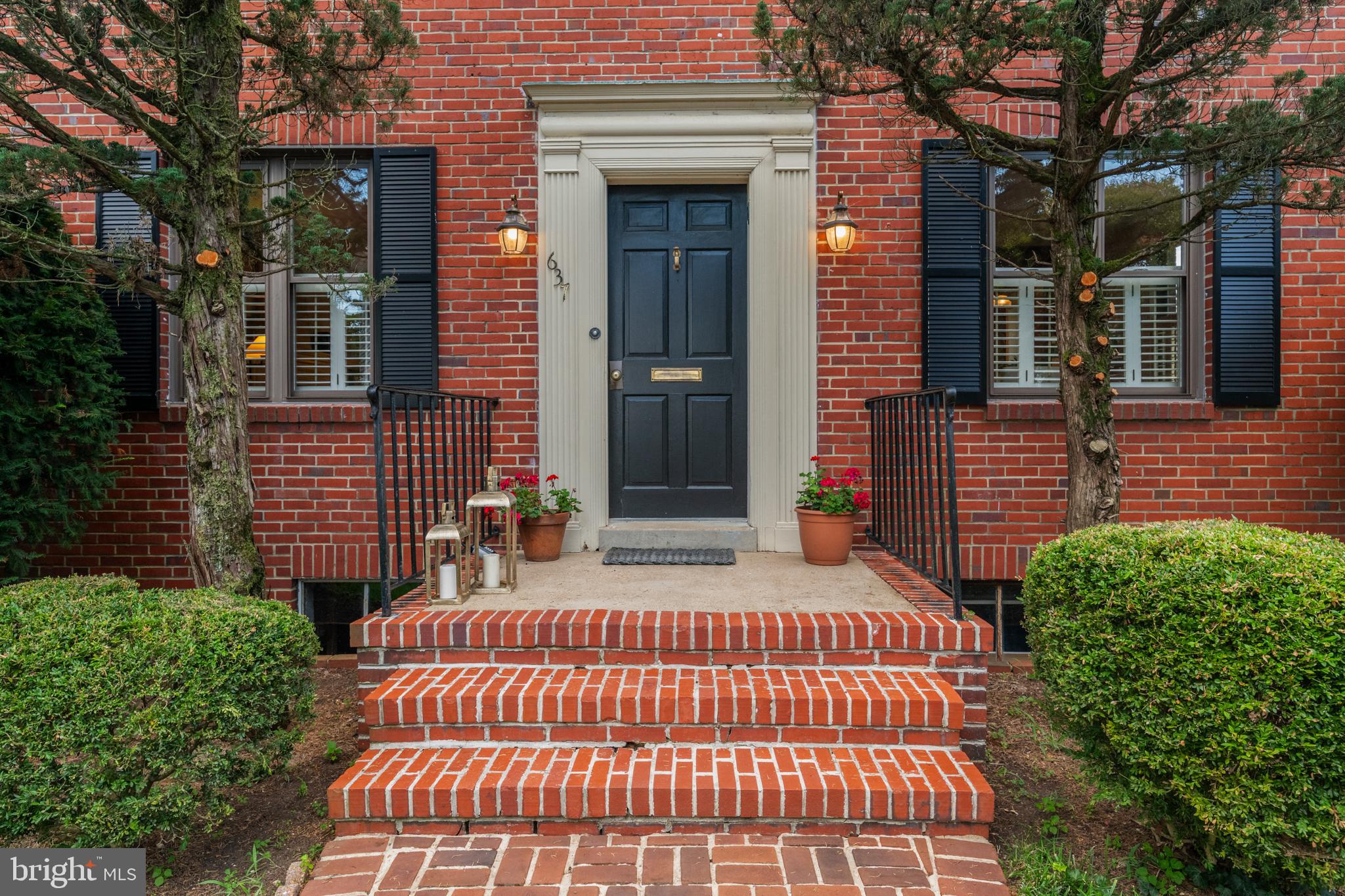 Come take advantage of this incredible opportunity! Discover an enchanting classic brick residence in Murray Hill— Lovingly maintained and beautifully detailed, this timeless home features solid plaster walls, hardwood floors, 8½‑foot ceilings, and graceful archways. The updated kitchen flows seamlessly into a versatile layout that can easily accommodate a first‑floor primary suite—currently styled as a family room with an office and adjoining full bath. Charming, intimate evenings come alive in the inviting living room, centered around a wood‑burning fireplace with an elegant mantel and built‑in bookcases. Step onto the tiled, screened porch for a tranquil retreat, and appreciate the practicality of a mudroom just off the kitchen. The spacious walk‑up attic offers abundant storage or future creative possibilities, while the large basement—complete with a separate entrance and workshop space—provides even more room to grow. Roof is 13 years old and HVAC units are less than 4 years old.
Located just steps from Maryland Hall for the Performing Arts, home to the annual Annapolis Film Festival, the Annapols Symphony, art classes and live music. And only three blocks away, Amos Garrett Park awaits—perfect for launching your kayak or paddleboard or taking the boat taxi to City Dock!
A rare opportunity to own a character‑filled home in one of Annapolis’s most beloved neighborhoods. Don’t miss it!