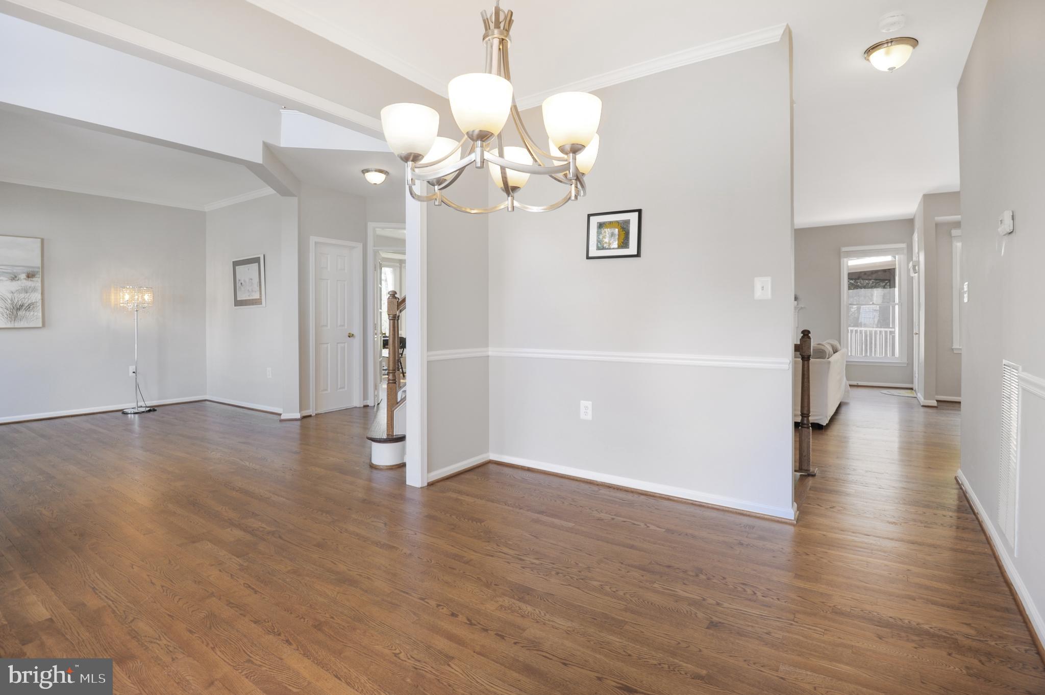 POTOMAC HUNT - Residential