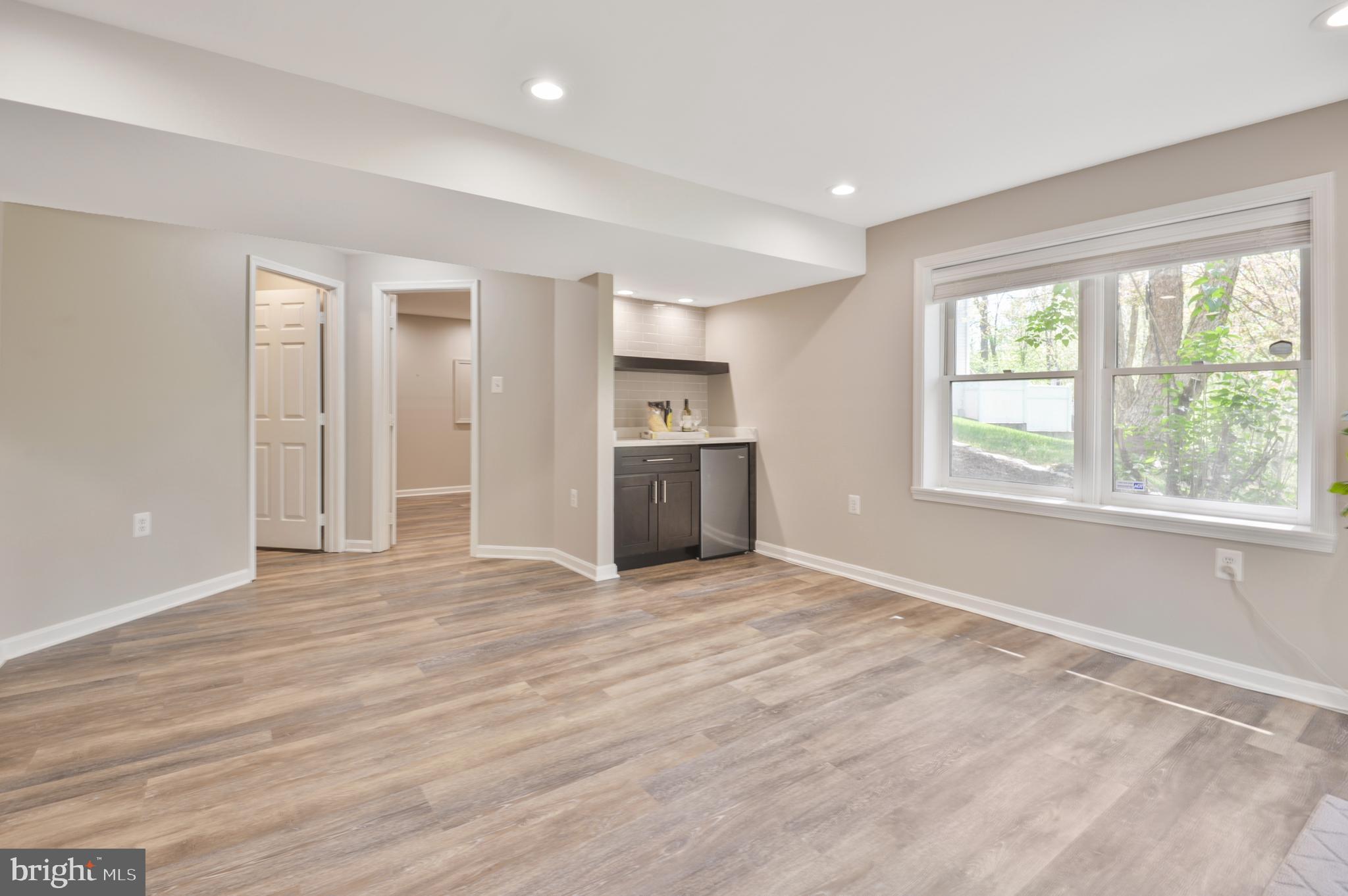 POTOMAC HUNT - Residential