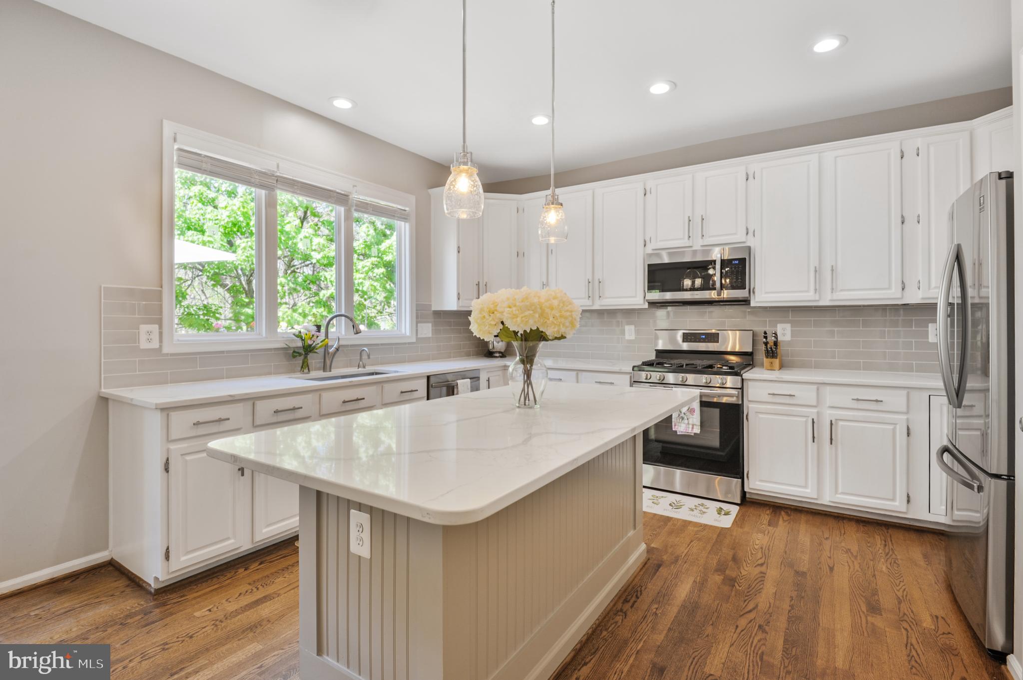 POTOMAC HUNT - Residential