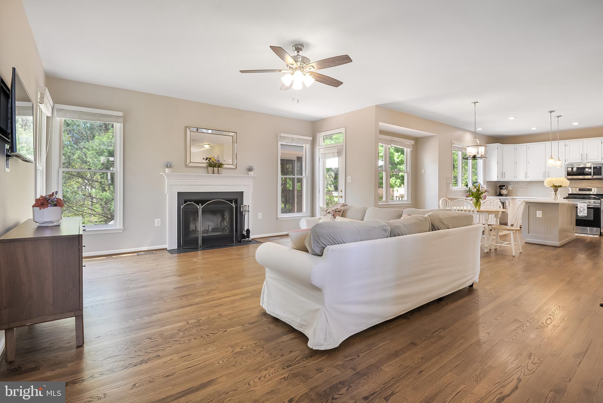 POTOMAC HUNT - Residential