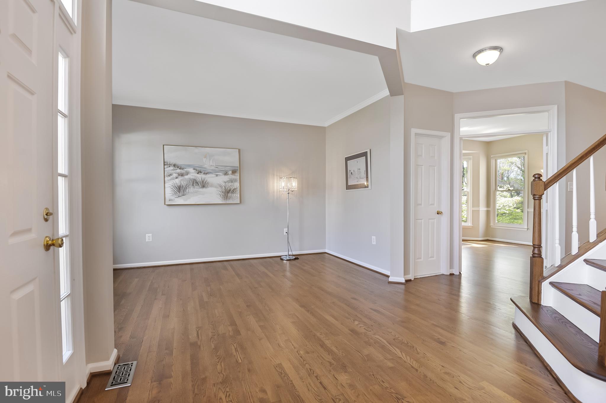 POTOMAC HUNT - Residential