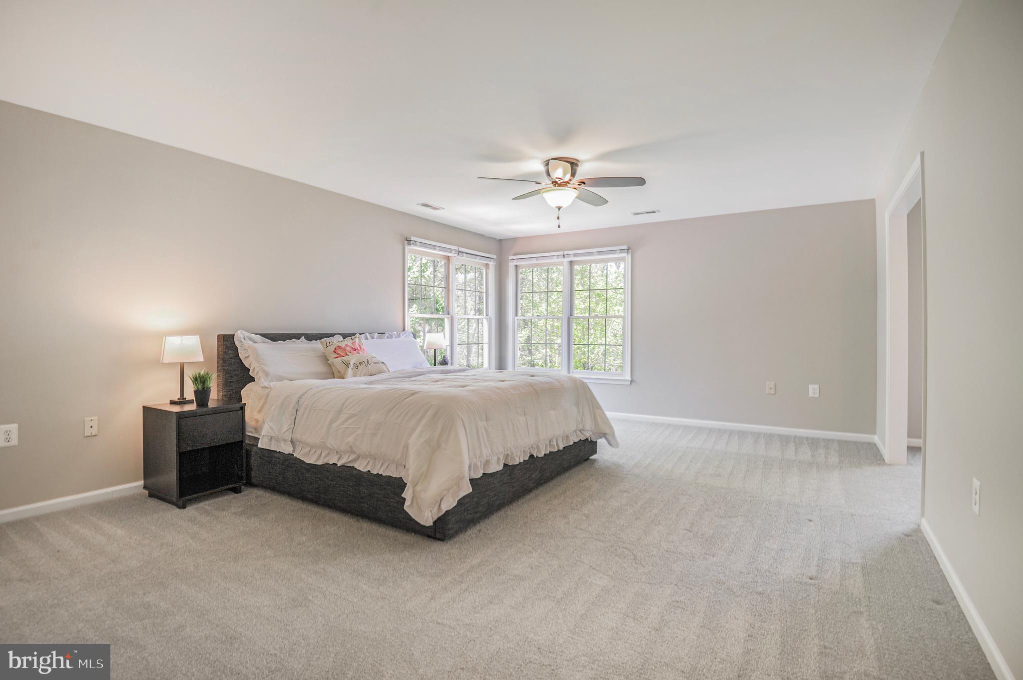 POTOMAC HUNT - Residential