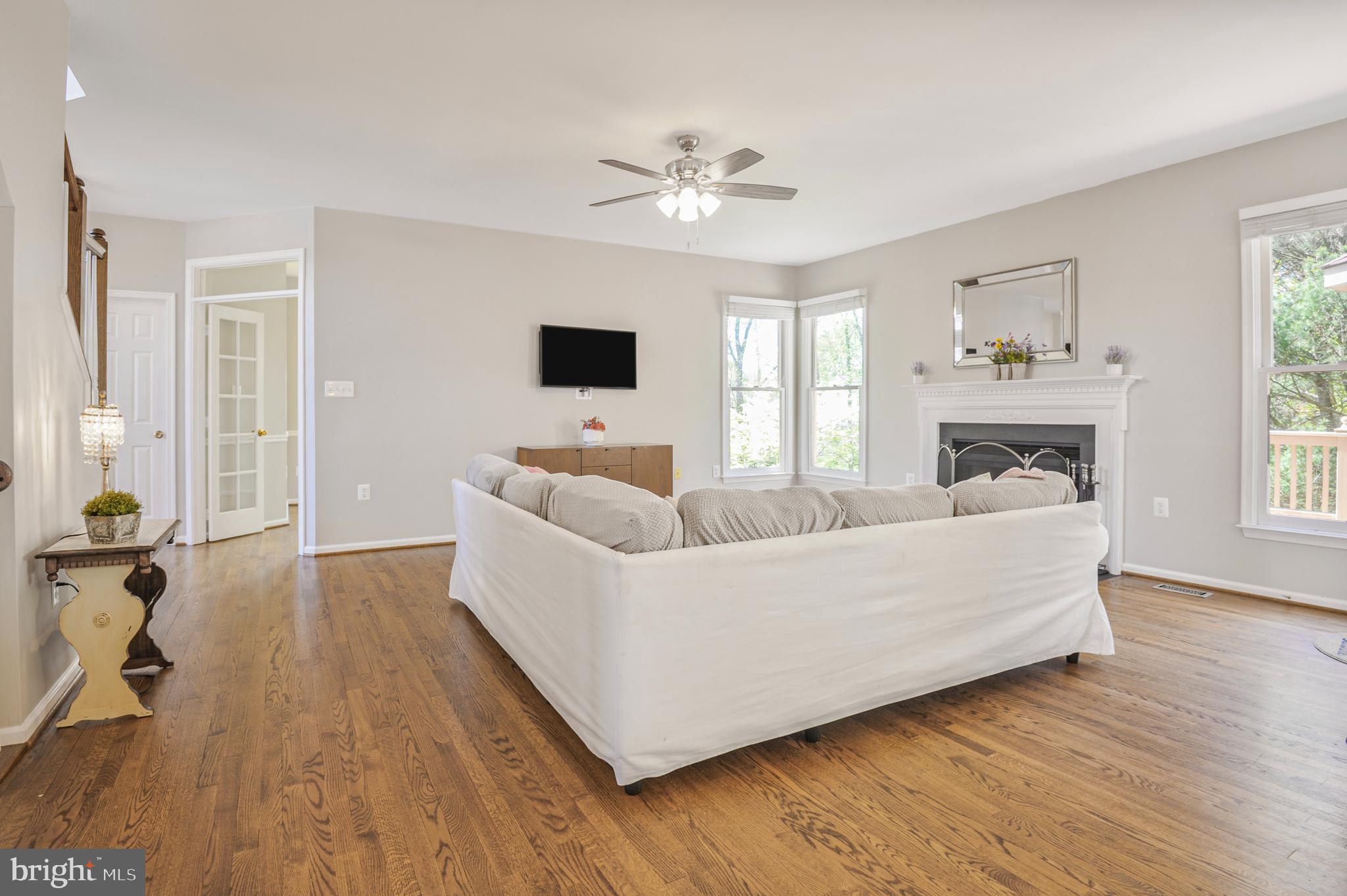 POTOMAC HUNT - Residential