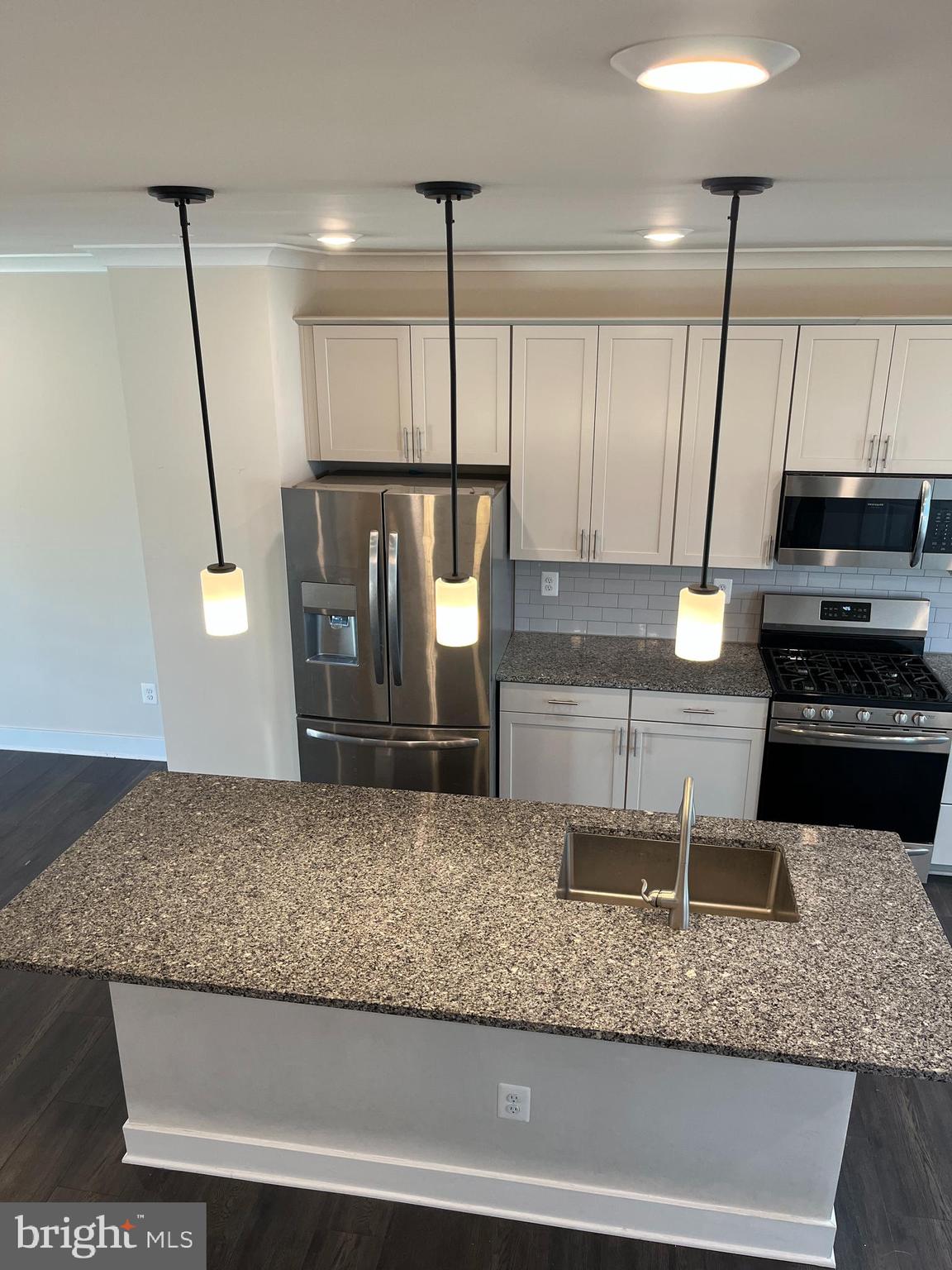 PATAPSCO GLEN - Residential Lease