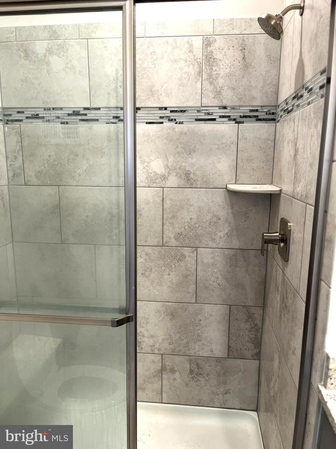 PATAPSCO GLEN - Residential Lease