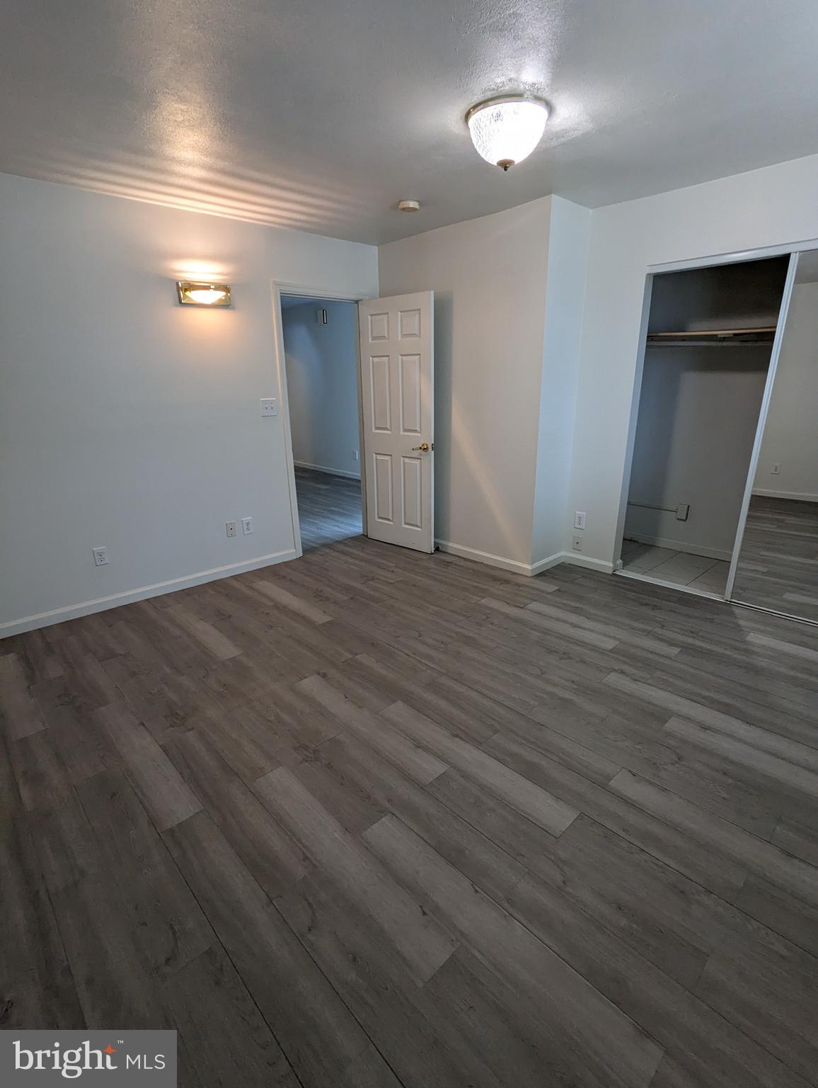 CALVERTON - Residential Lease