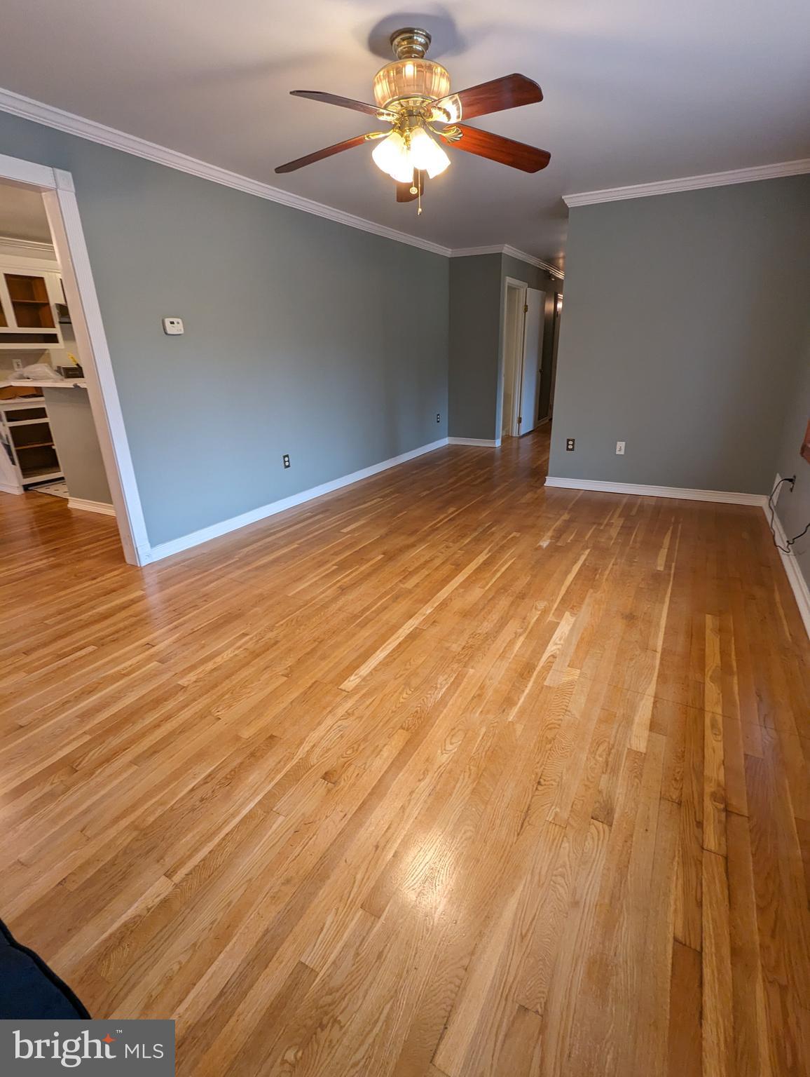 CALVERTON - Residential Lease