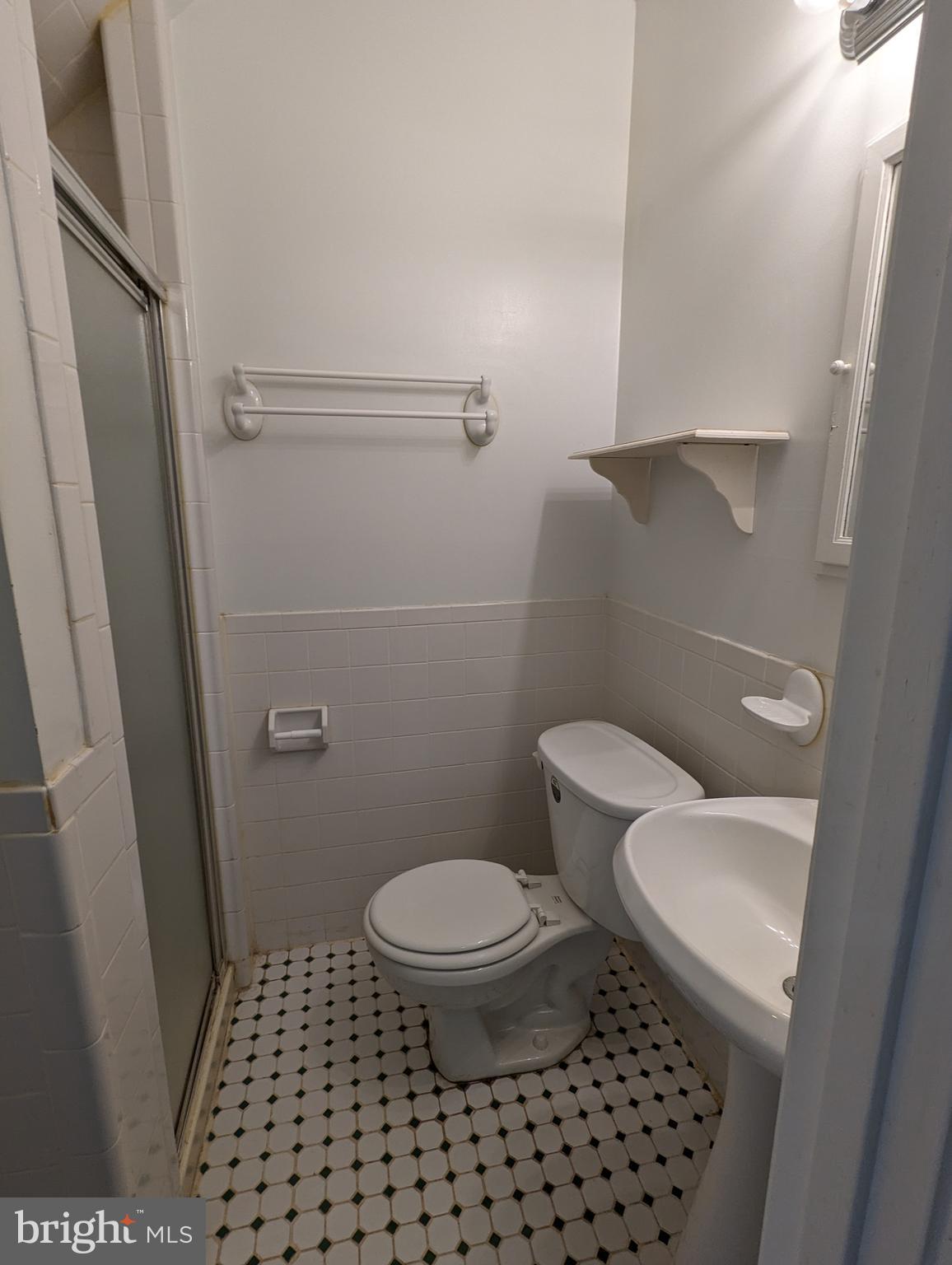 CALVERTON - Residential Lease