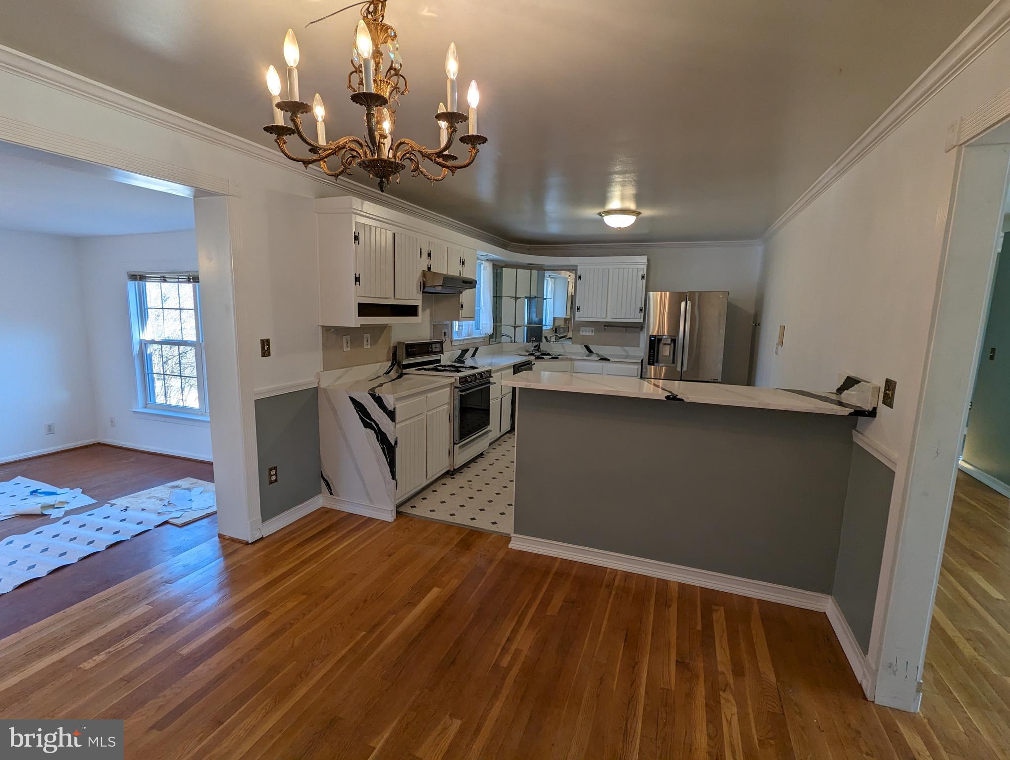 CALVERTON - Residential Lease