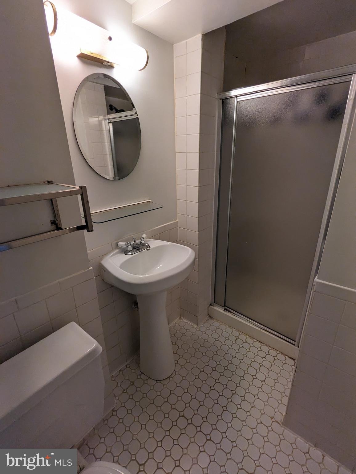 CALVERTON - Residential Lease