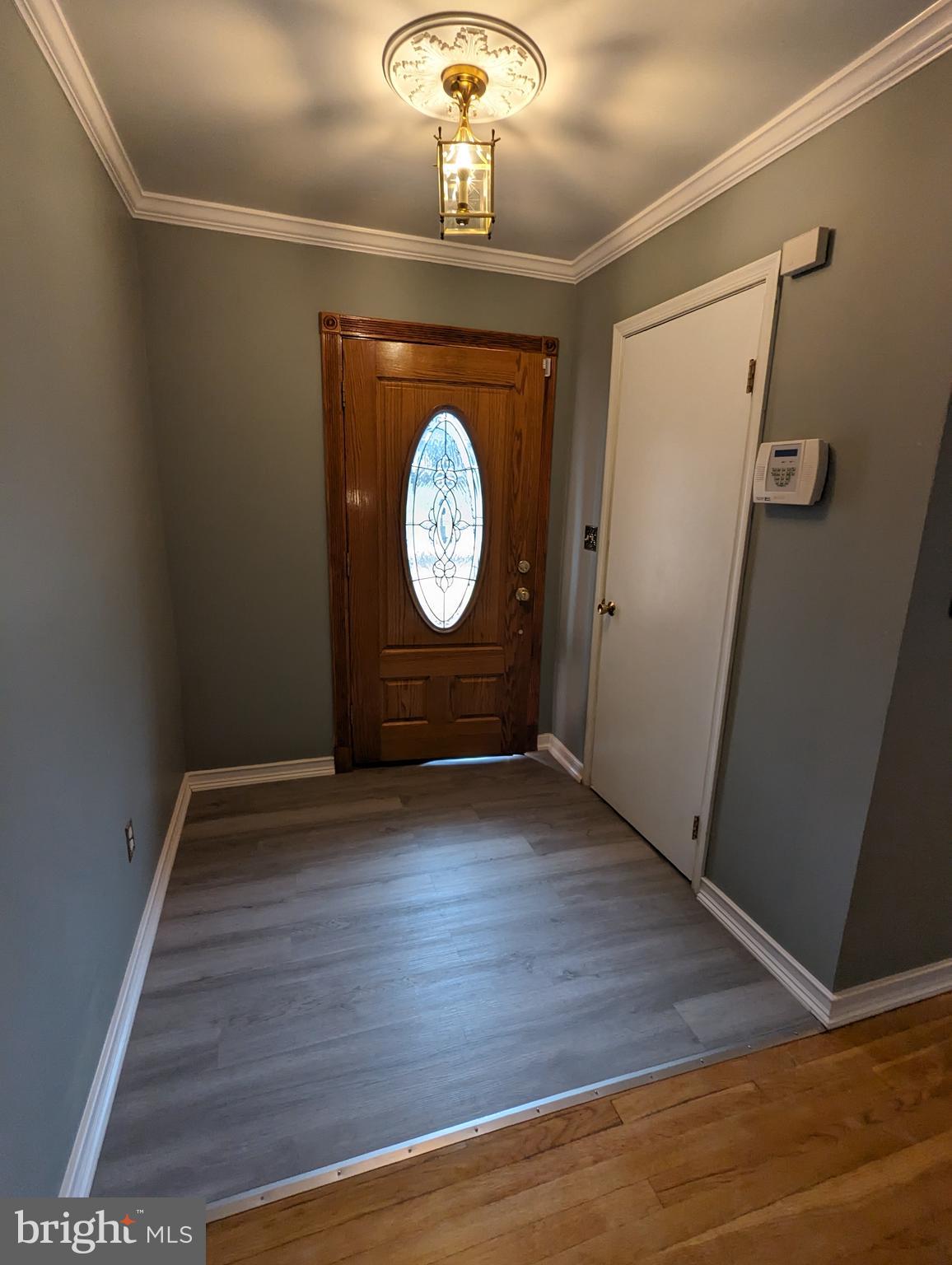 CALVERTON - Residential Lease