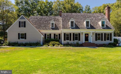 9508 FERRY HARBOUR COURT ALEXANDRIA VA 22309