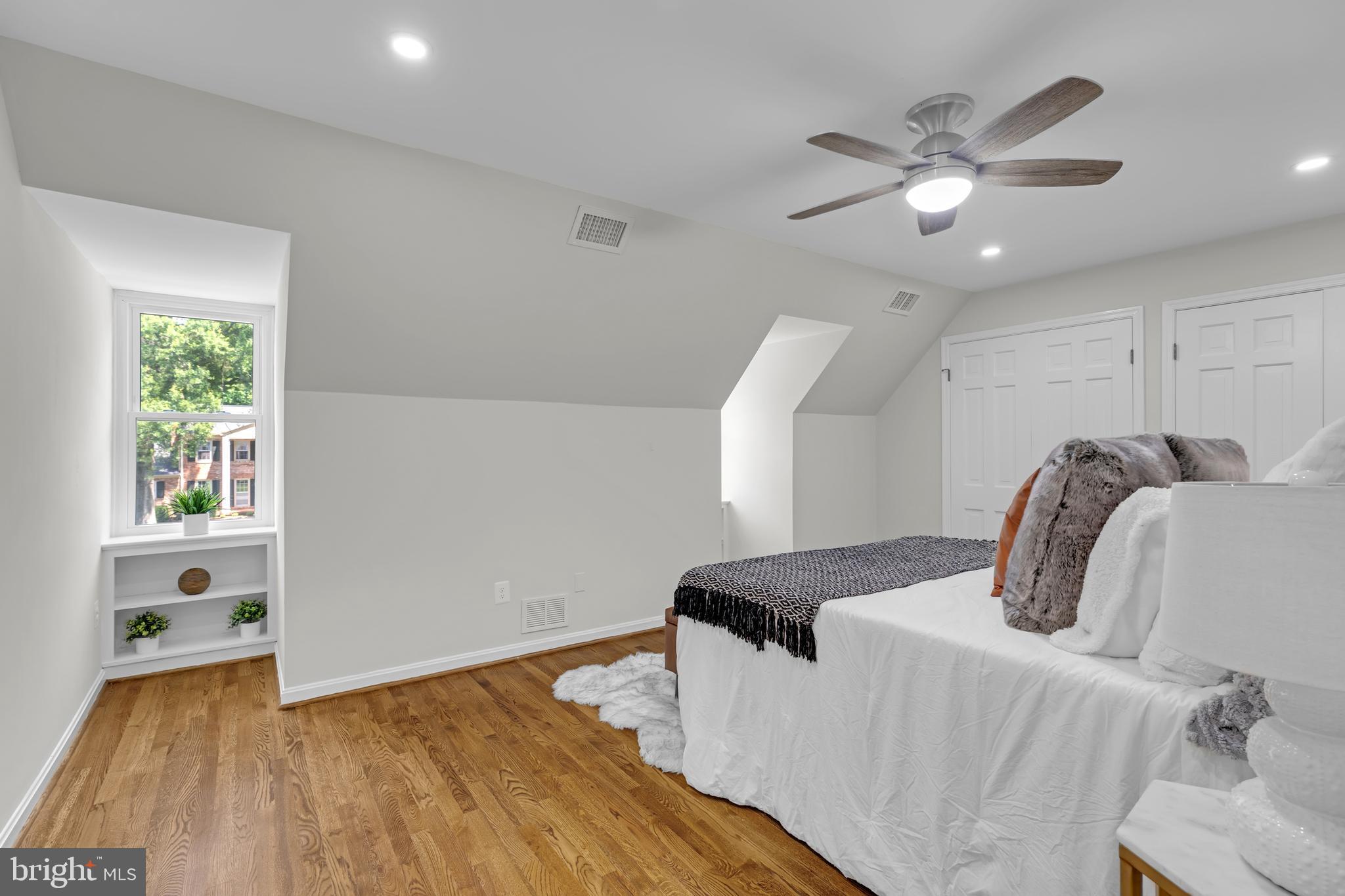 FERRY LANDING - Residential
