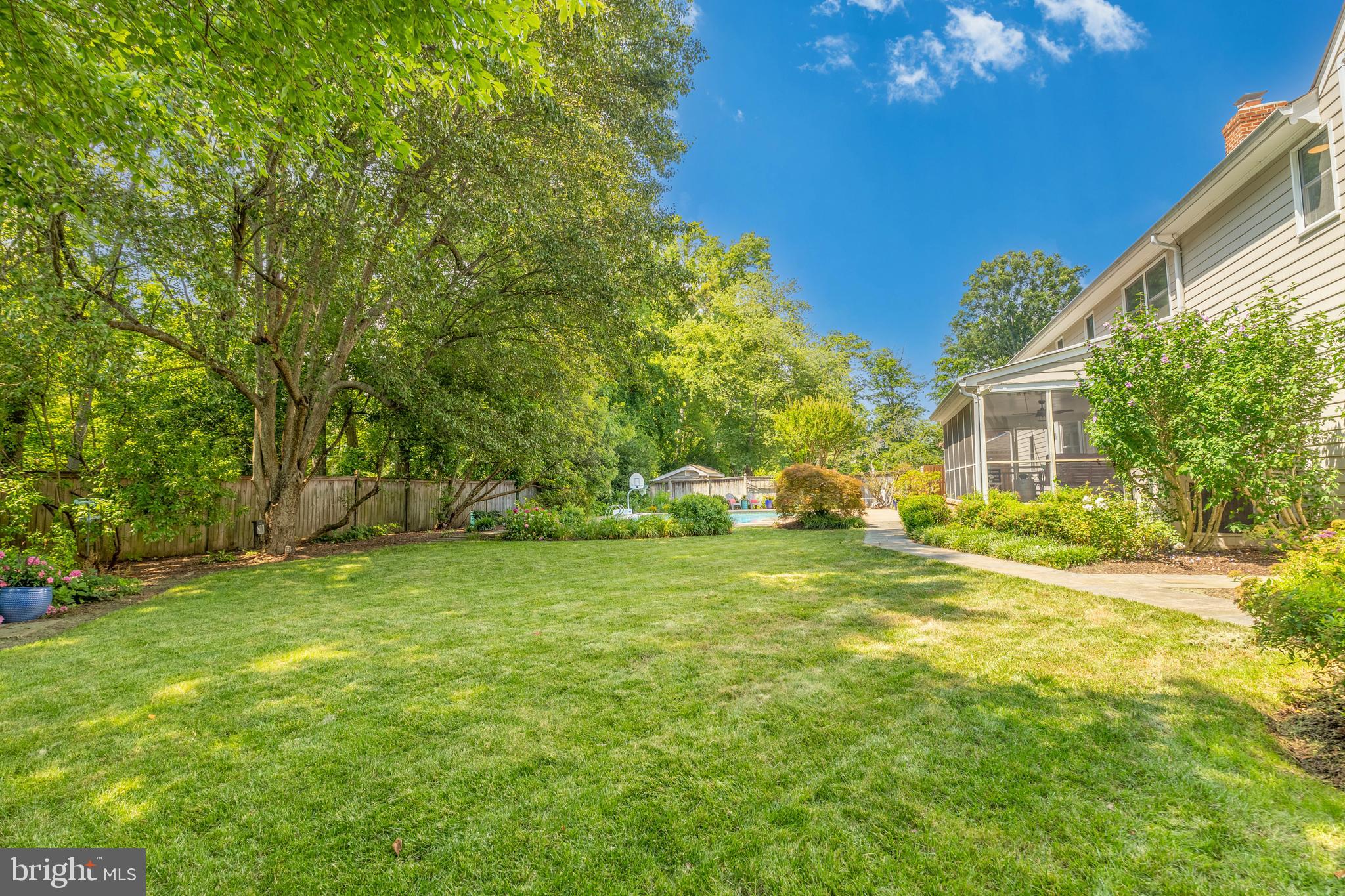FERRY LANDING - Residential