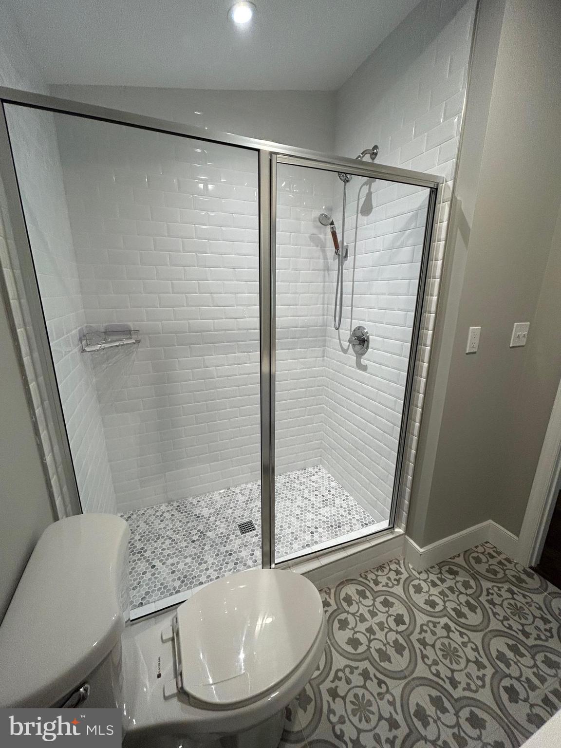 BLUE RIDGE SHORES - Residential