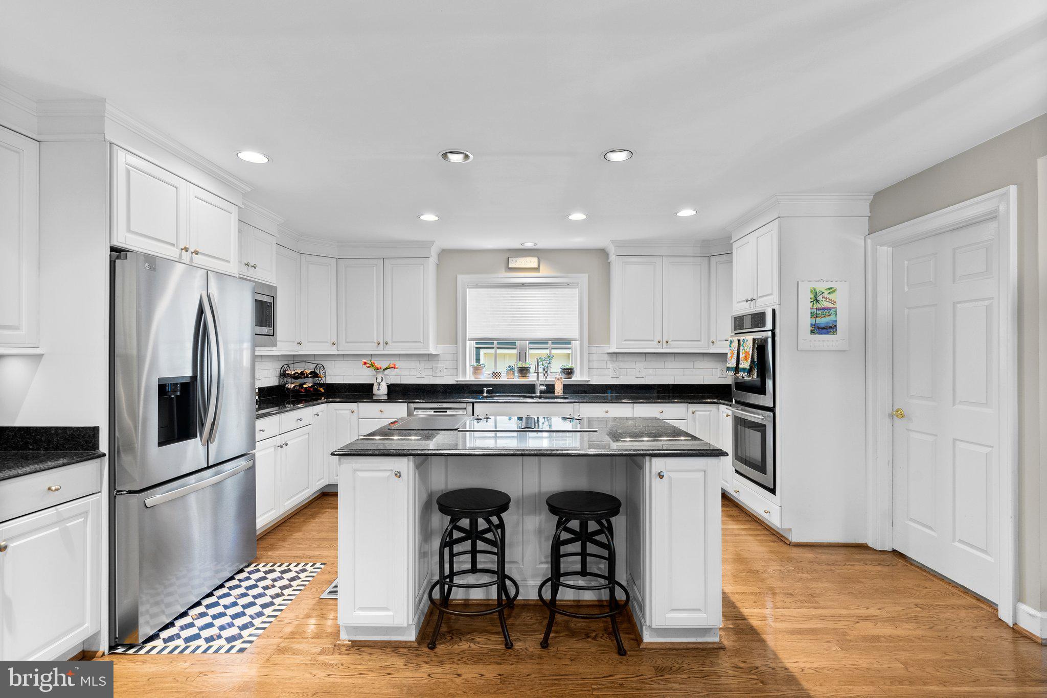 KENTLANDS - Residential