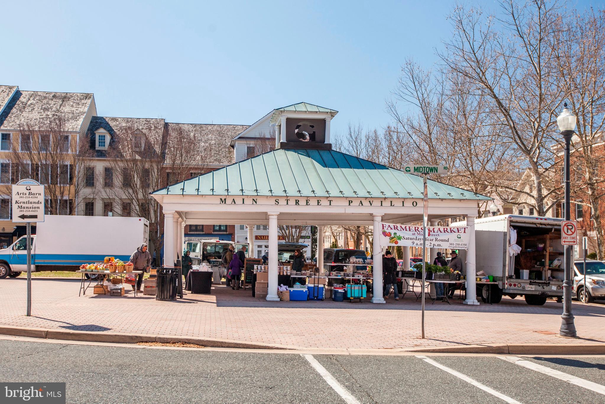 KENTLANDS - Residential