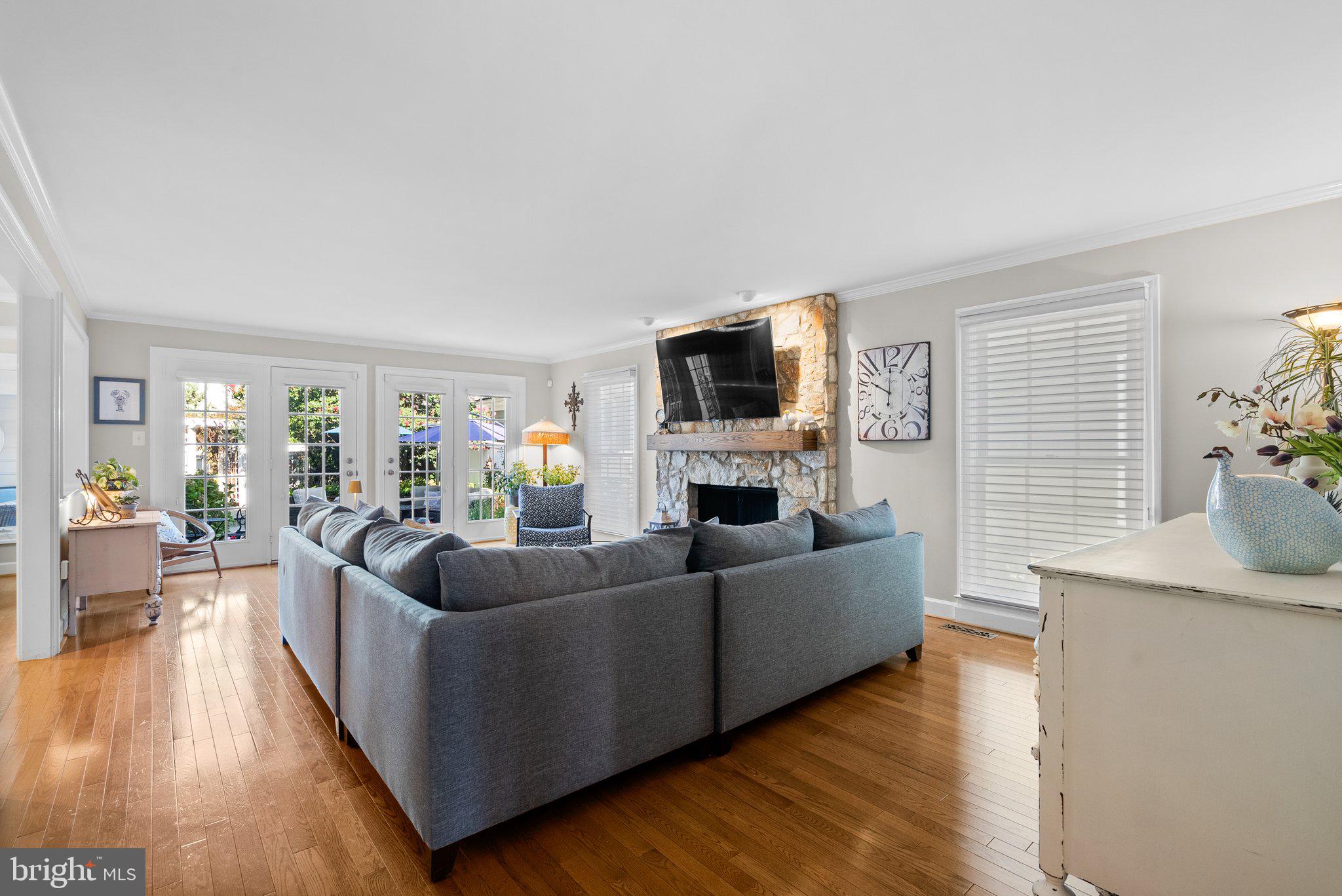 KENTLANDS - Residential