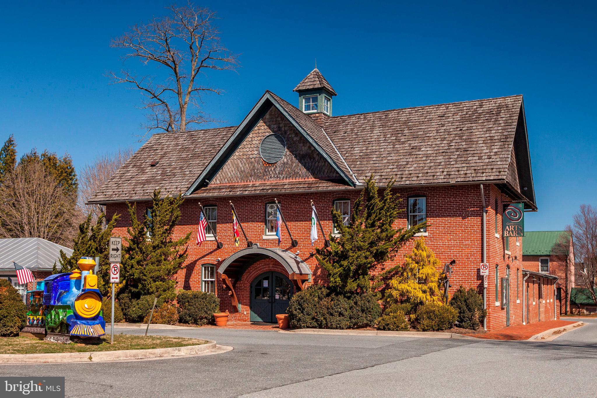 KENTLANDS - Residential