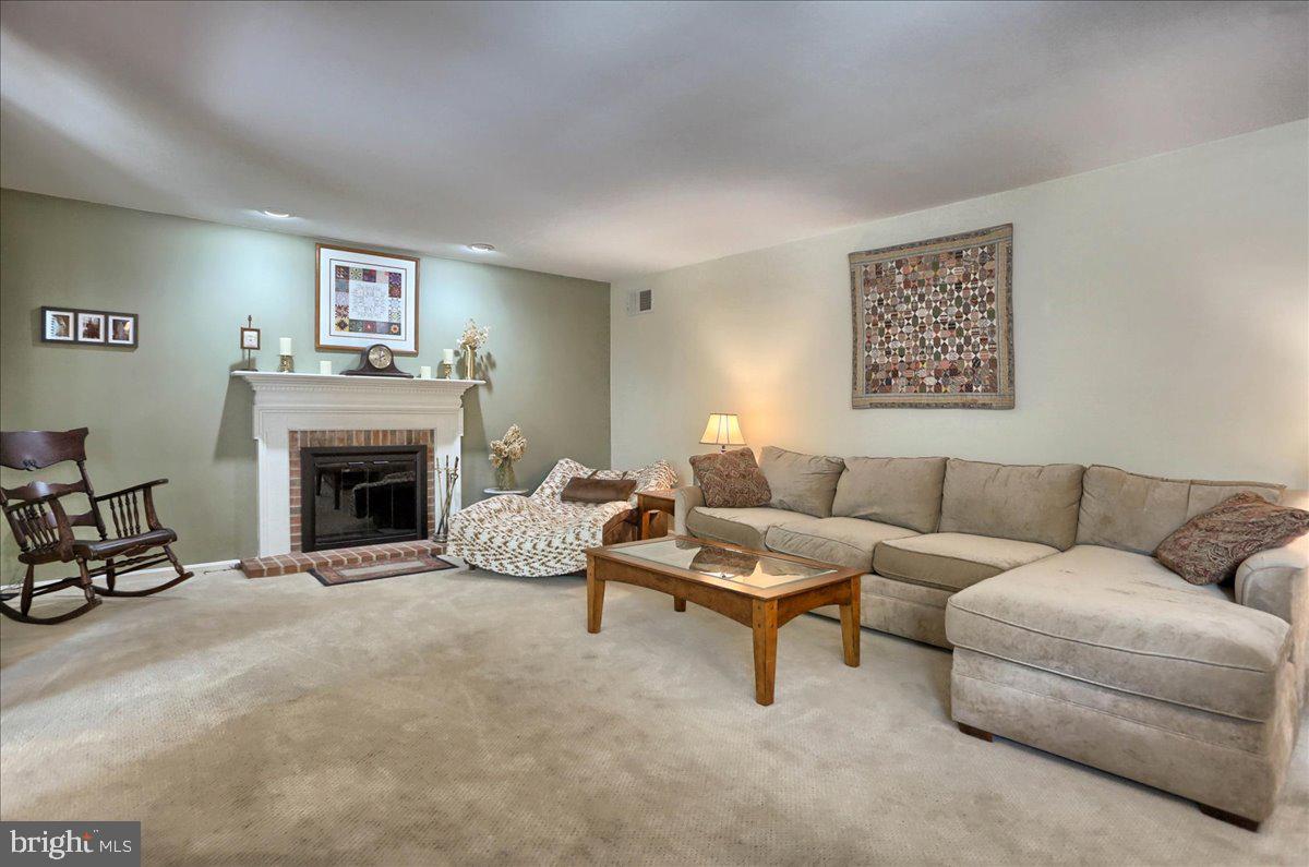 BEAUFORT FARMS - Residential