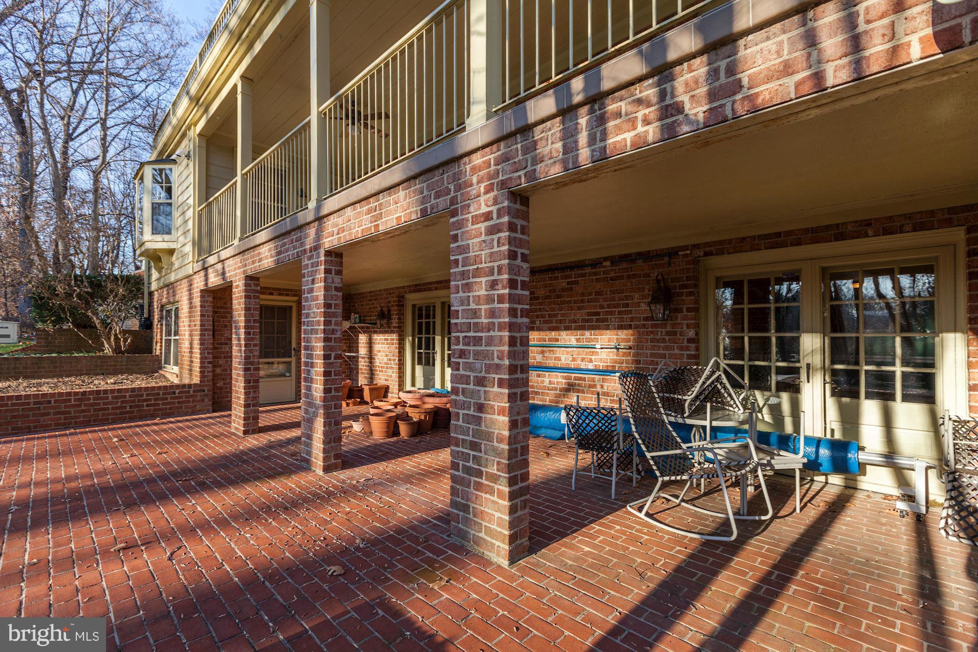 LONGWOOD - Residential