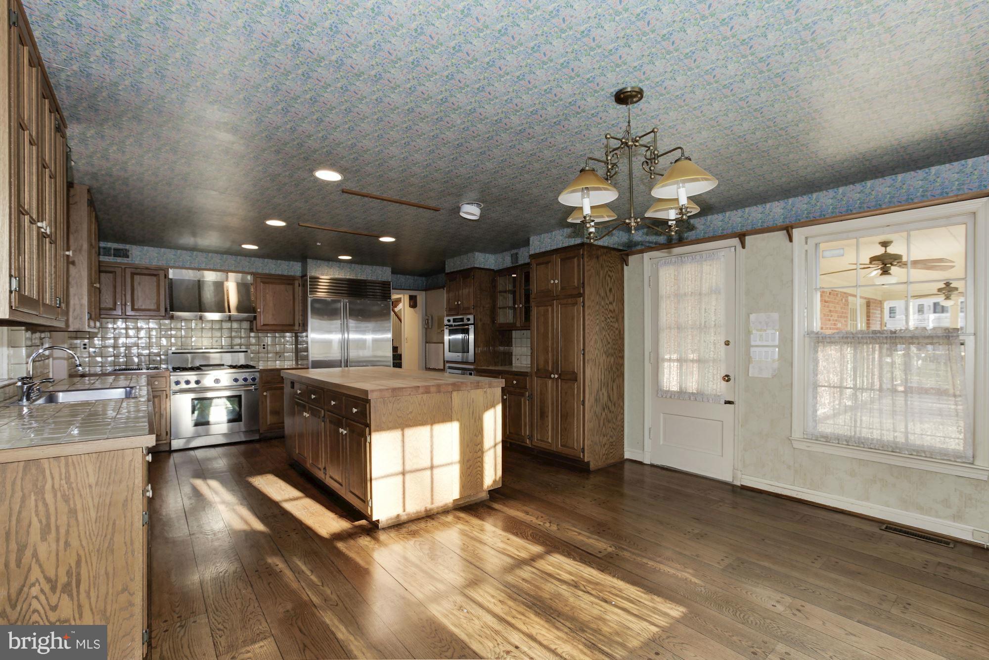 LONGWOOD - Residential