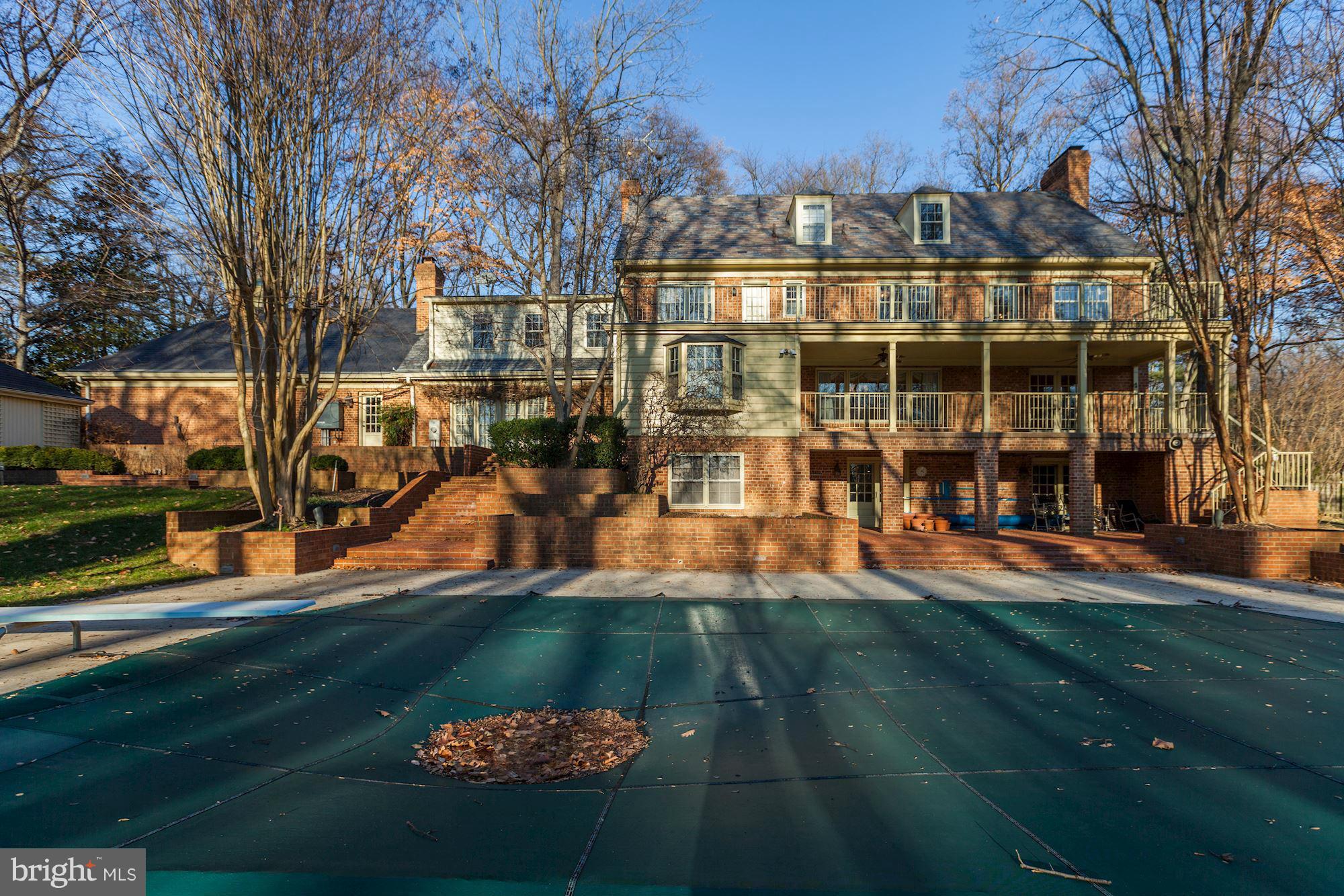 LONGWOOD - Residential