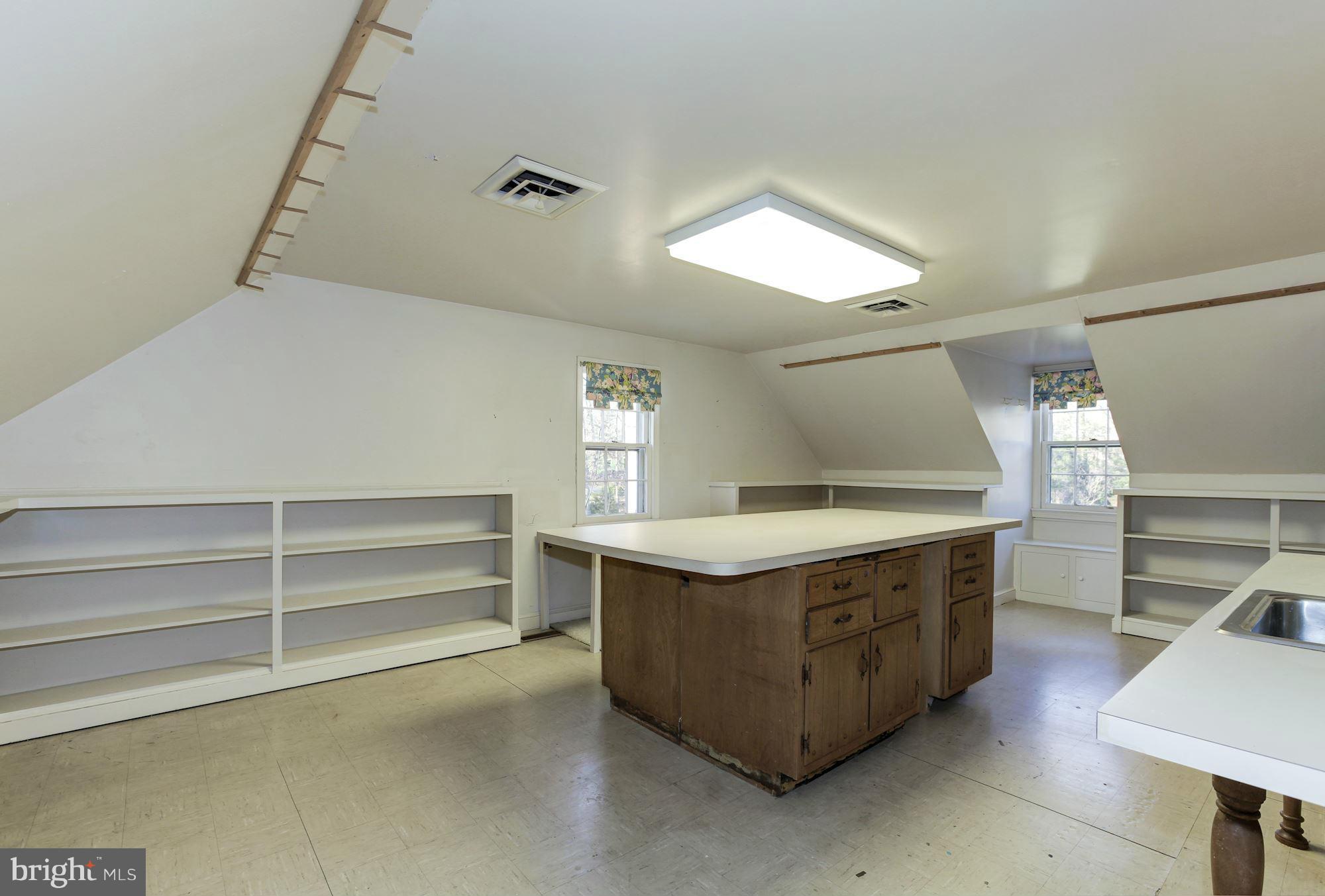 LONGWOOD - Residential