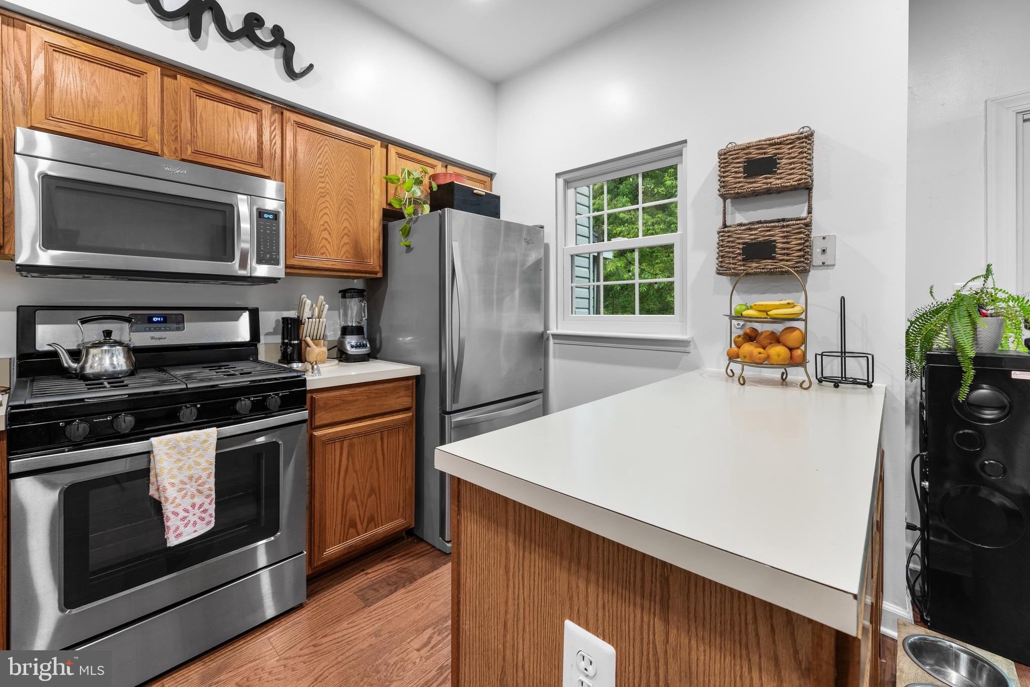 MONTCLAIR MEWS - Residential